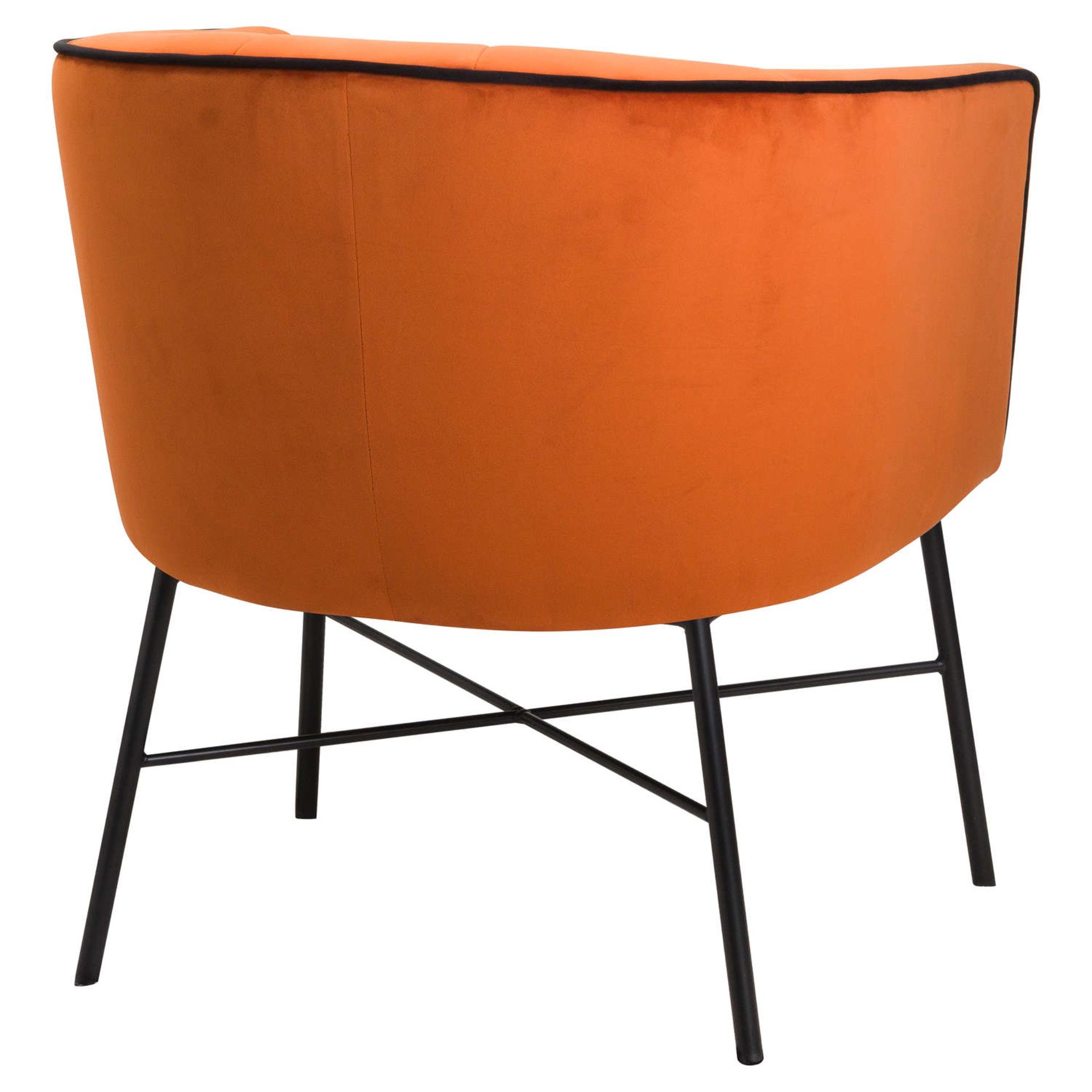 Rust Velvet Urban Tub Chair, this is a large tub chair making it a practical and cosy addition to - Image 3 of 3