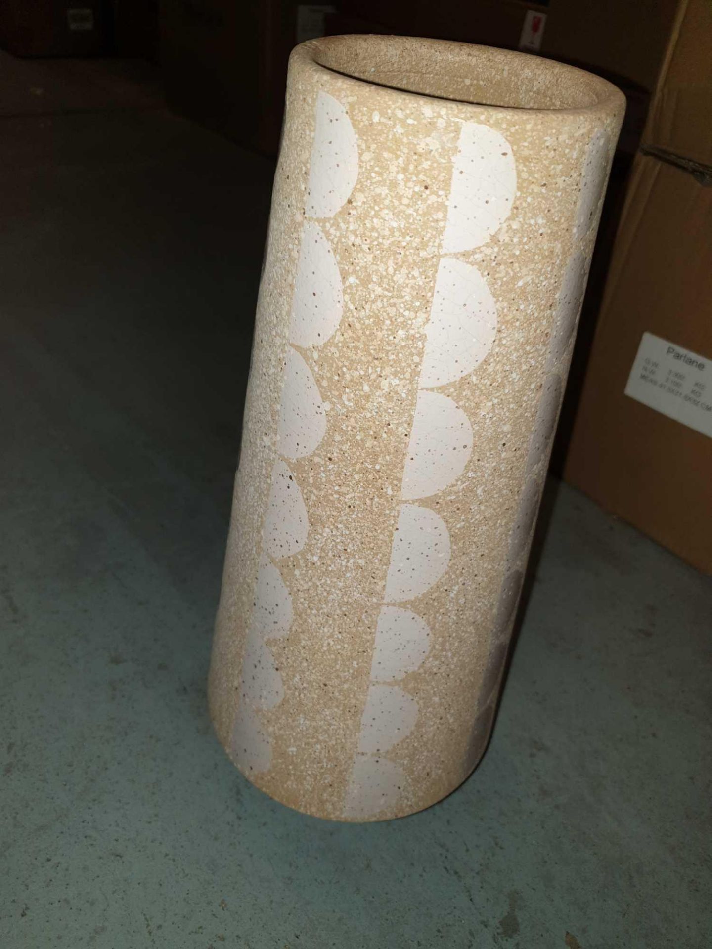 Cadence Vase Brown And White 410x180mm Cadence Vase Is A Classic Vase That Is Perfect For Any