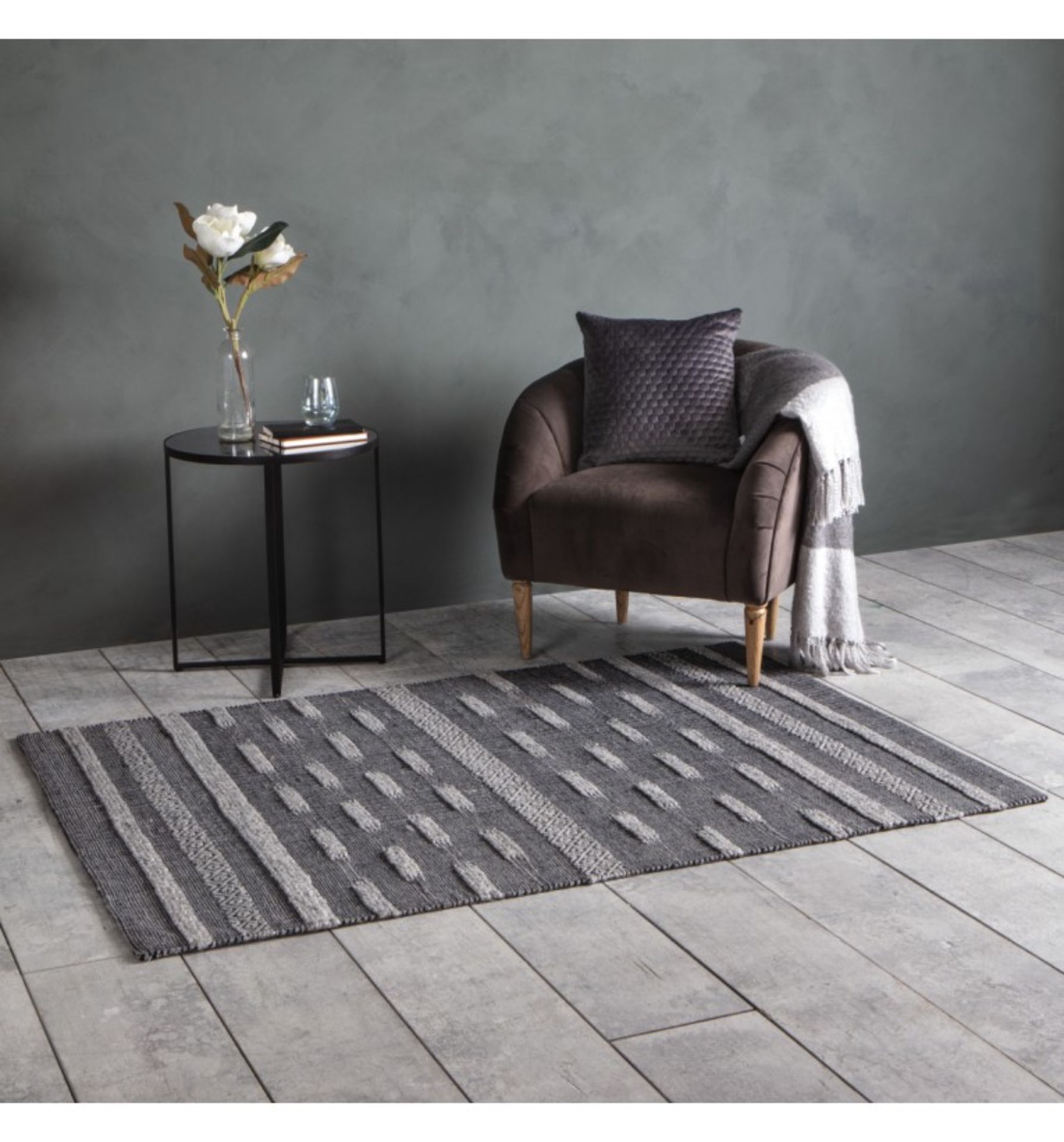 Alamo Rug Contemporary textured rug in a stylish two tone geometric stripe pattern, handmade using a