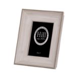 2 x White Washed Wood Photo Frame 19309 (10.6x8cm)