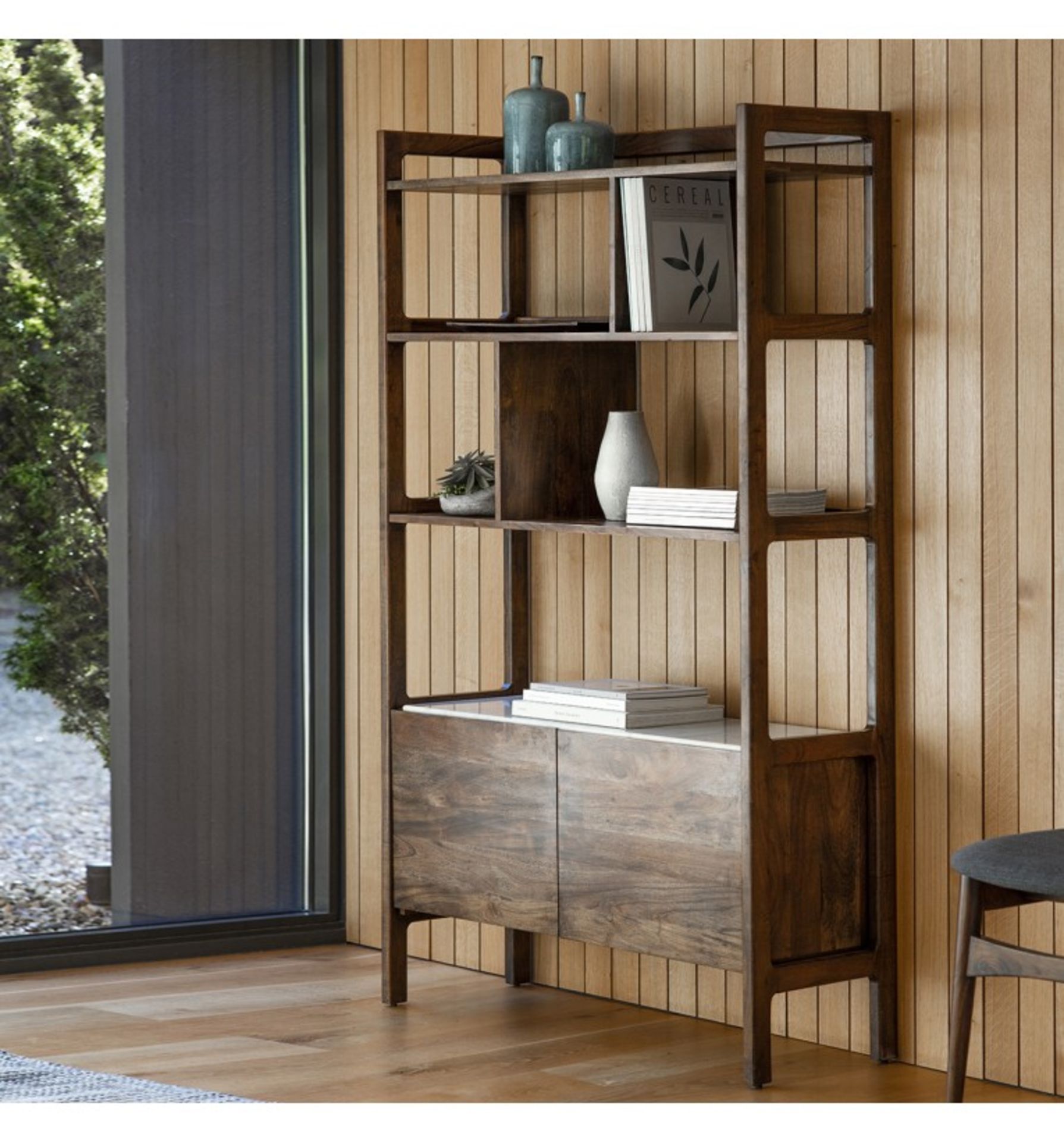 Barcelona Display Unit The Barcelona Display Cabinet Is An Elegant And Practical Display And Storage