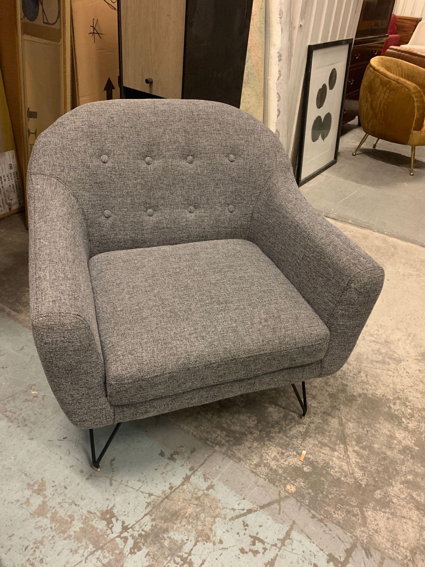 Volda Armchair Space Grey The Volda Armchair In Space Grey Is A Retro-Inspired Chair That Adds A - Bild 4 aus 4