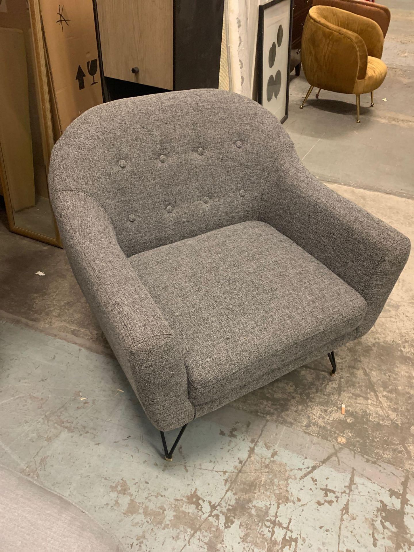 Volda Armchair Space Grey The Volda Armchair In Space Grey Is A Retro-Inspired Chair That Adds A - Bild 3 aus 4