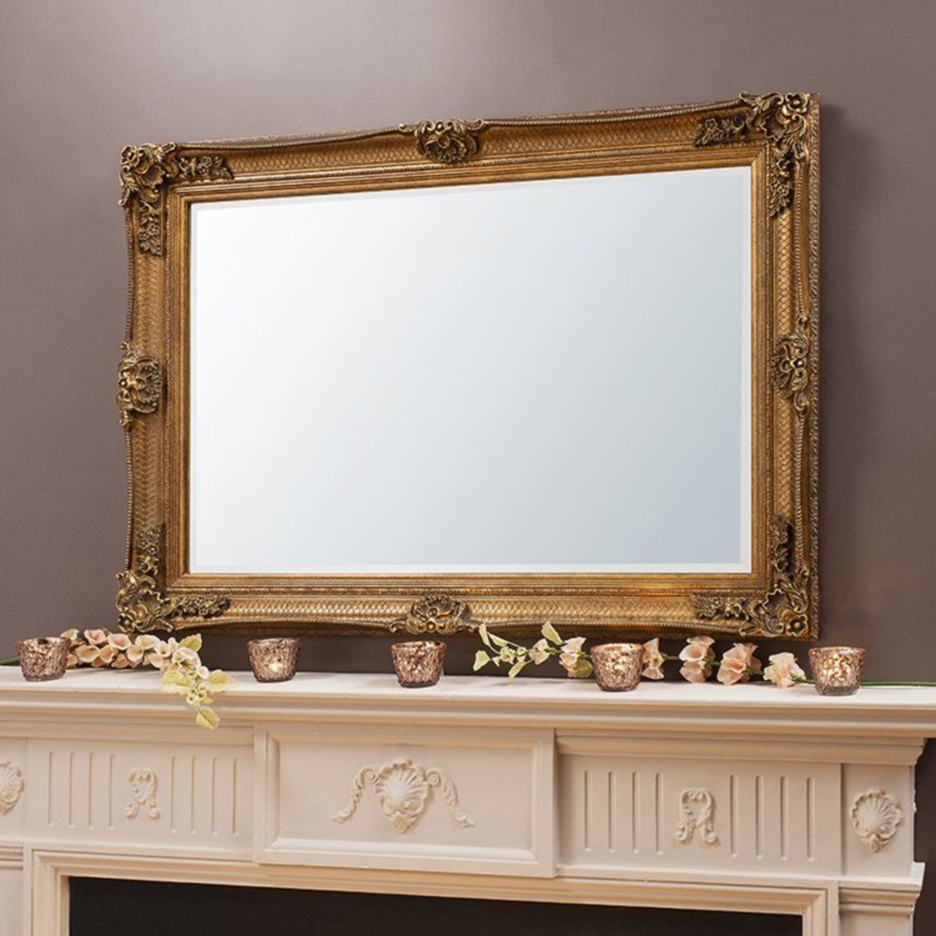 Abbey Rectangle Mirror Gold This Beautiful Vintage Abbey Rectangular Mirror Exudes Elegance And