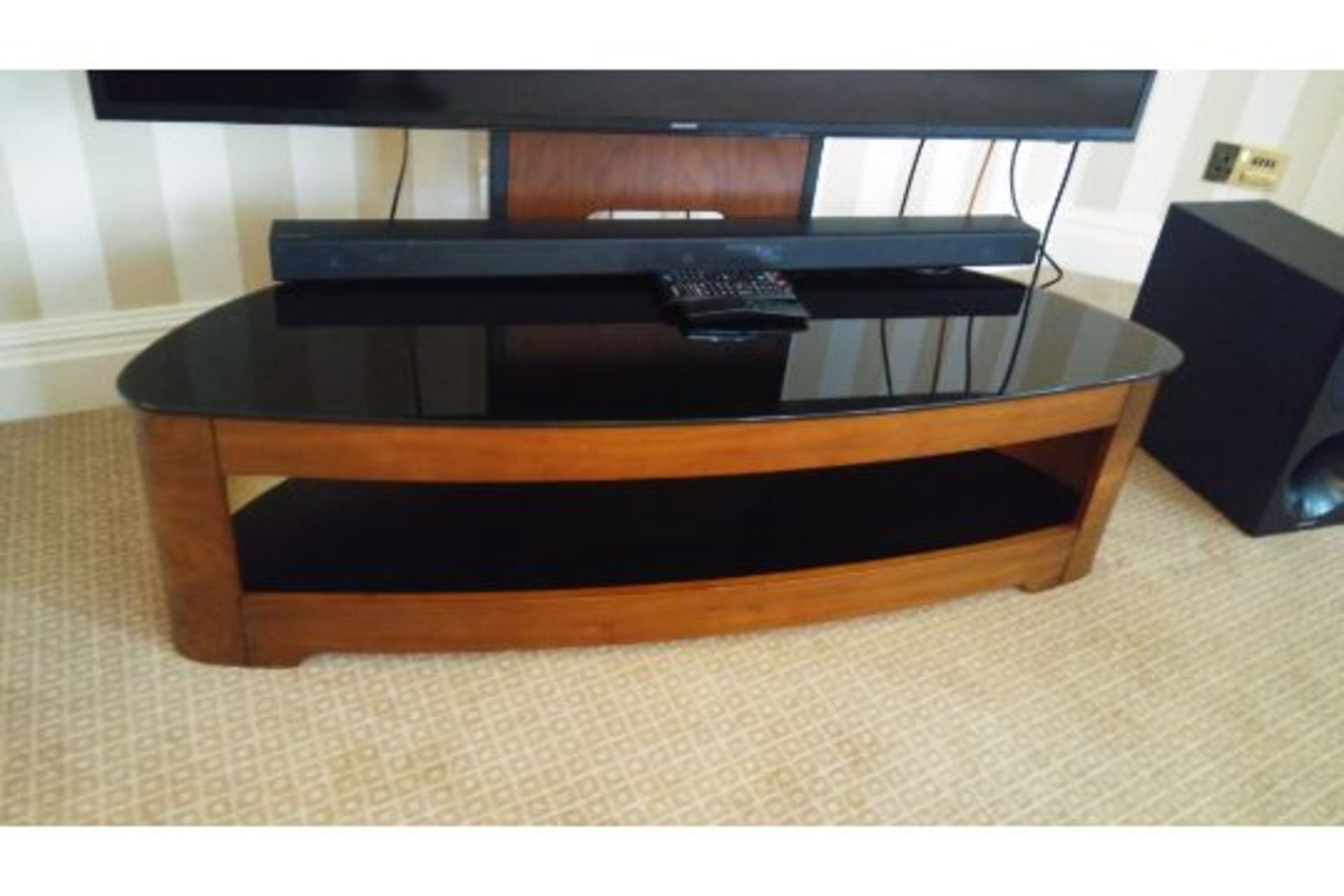 Media Television Stand With Black Glass Top 124 x 68 x 120cm