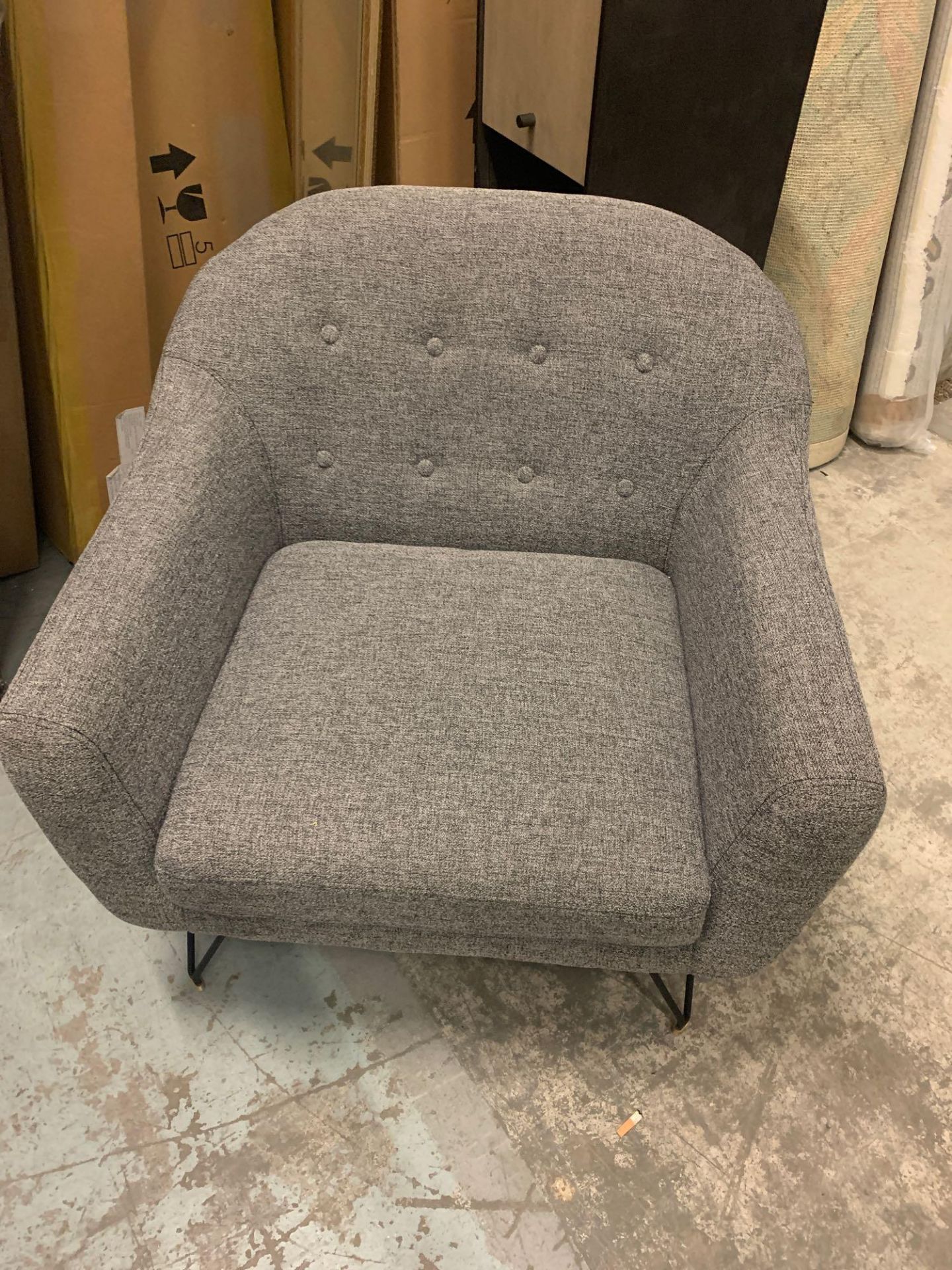 Volda Armchair Space Grey The Volda Armchair In Space Grey Is A Retro-Inspired Chair That Adds A - Bild 2 aus 4