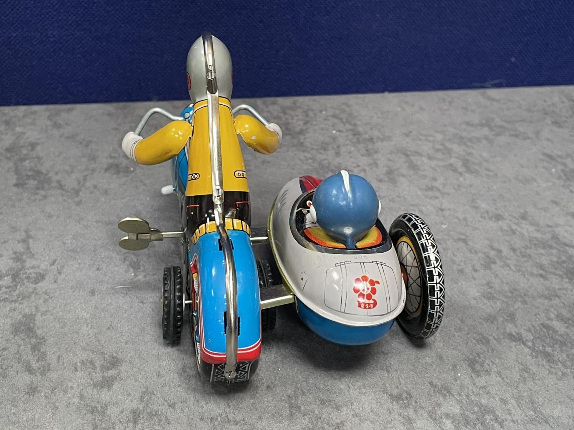 Clockwork Tinplate Motorcycle With Sidecar With Instruction Sheet In Box - Bild 3 aus 4