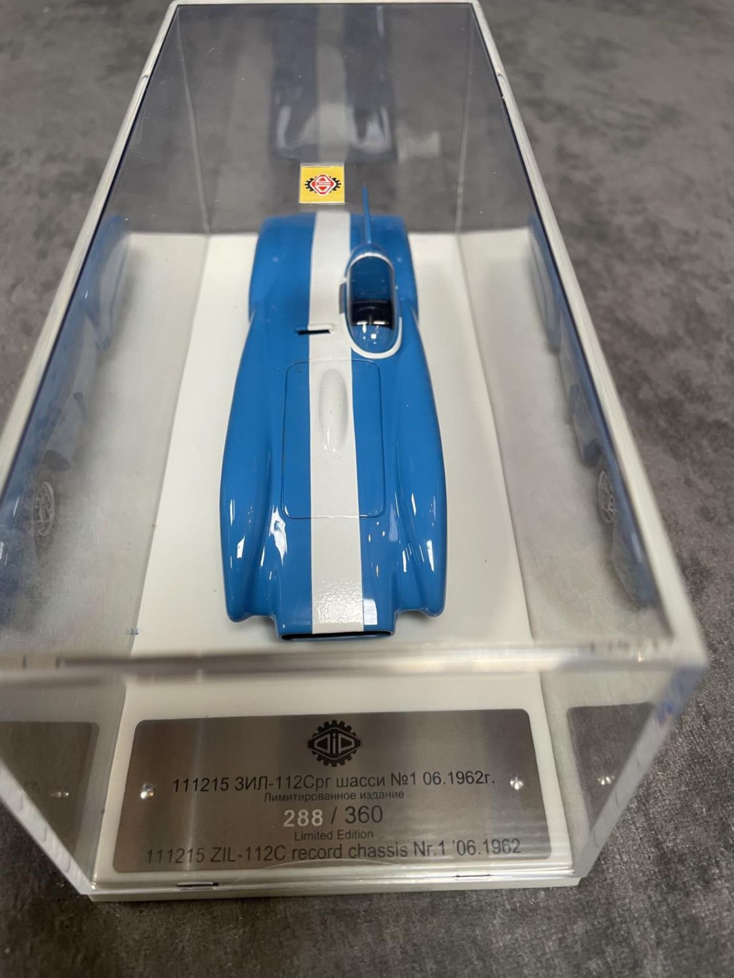 DIP Handmade Very Limited Edition Speed Record Car In Presentation Box With Certificate 288 Of 360 - Image 2 of 3