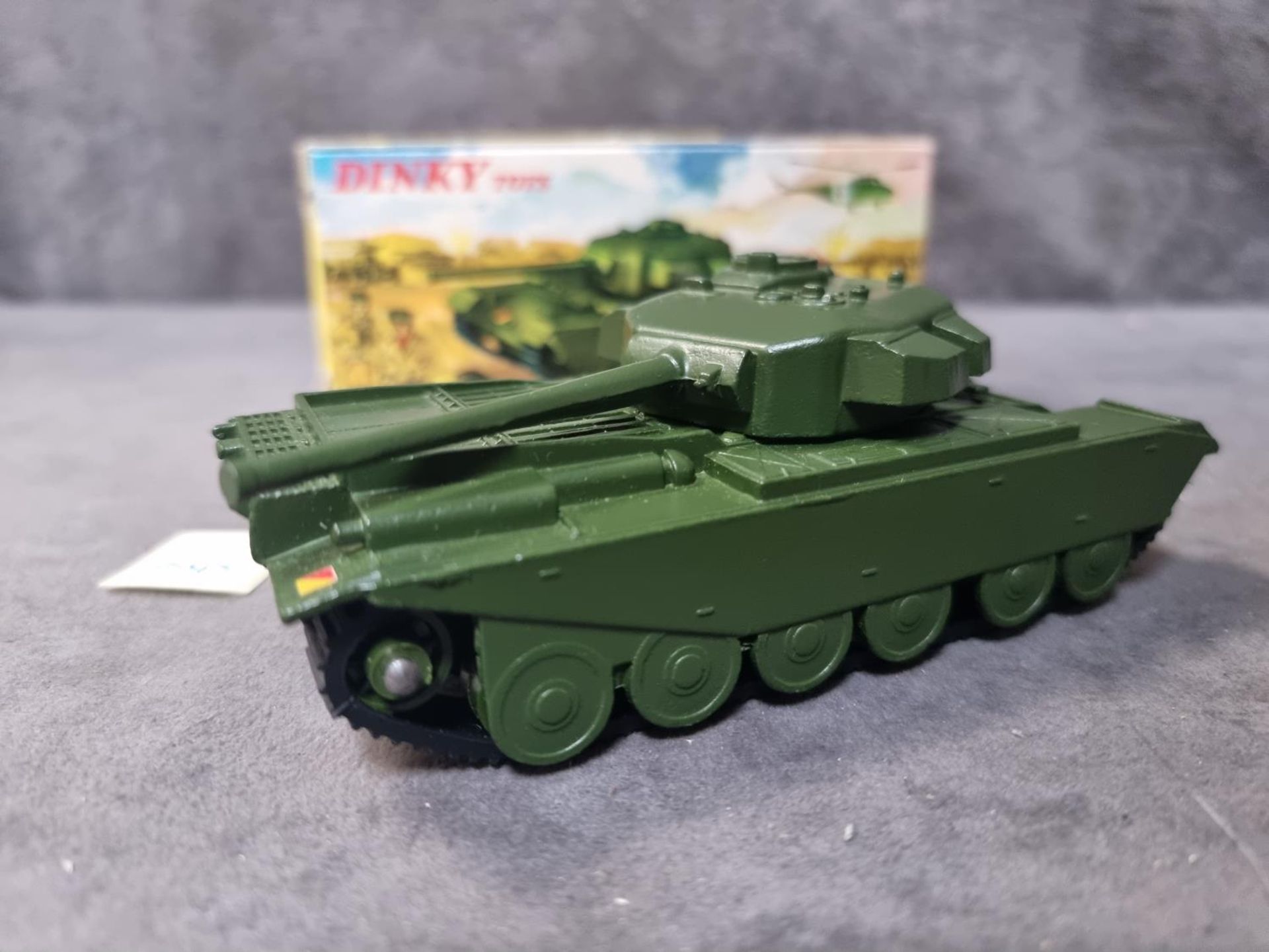 Dinky #651 Centurion Tank Green Rubber Tracks And Rotating Turret In Box 1954-1970 Near Mint In - Image 3 of 3