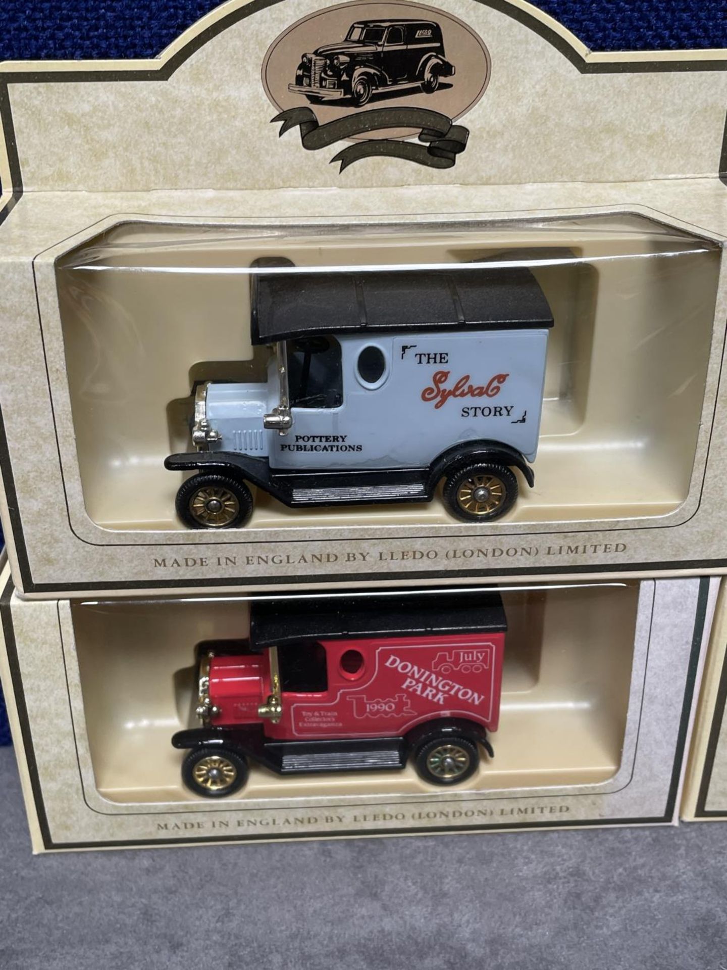 5 x Lledo Diecast Vehicles Individually Boxed Advertising Stoneleigh Toy Extravaganza / Walsall - Image 2 of 4
