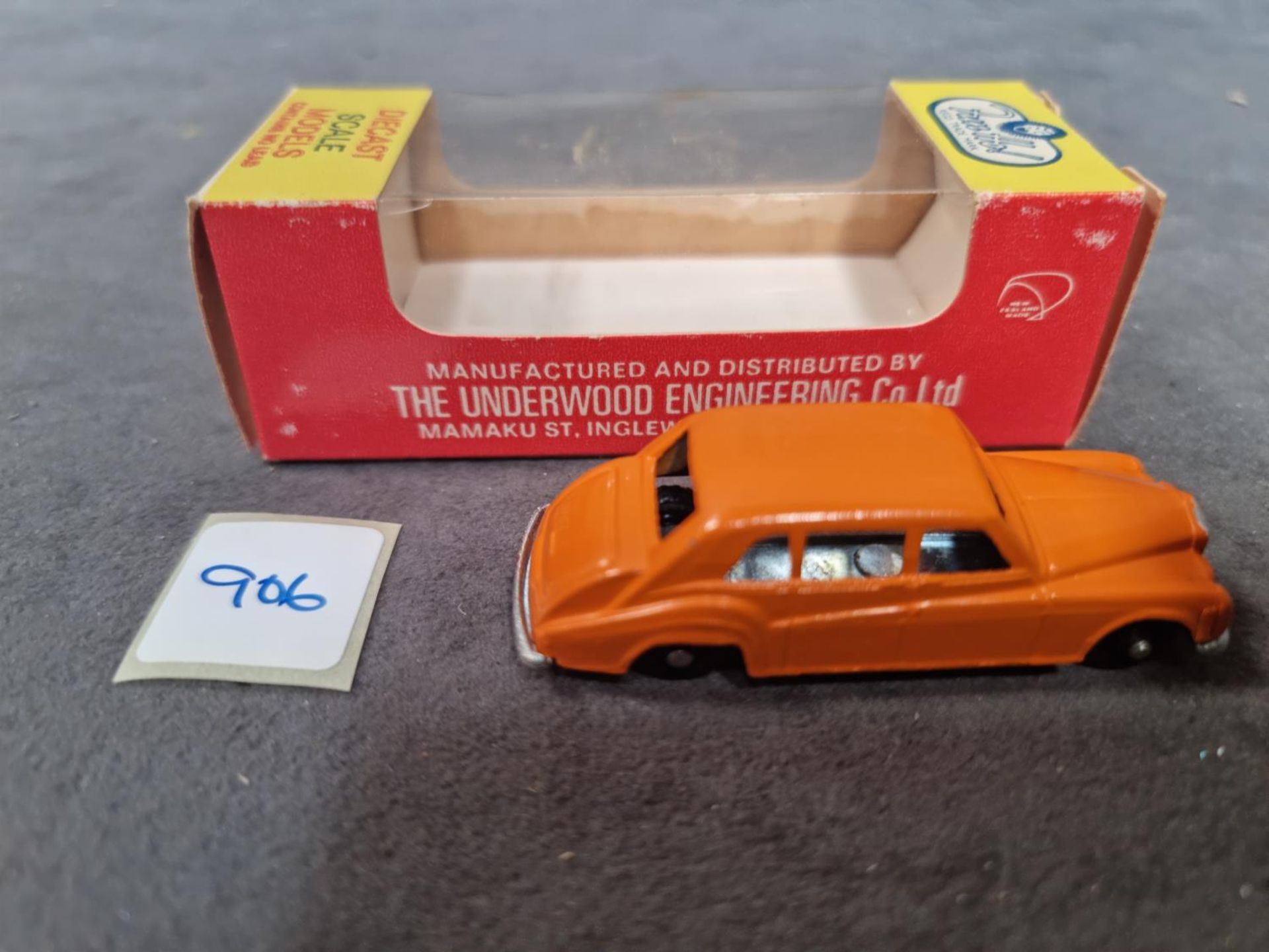 Fun Ho New Zealand #33 Rolls Royce Phantom V Orange Diecast Model Mint In Original Box Fun-Ho!