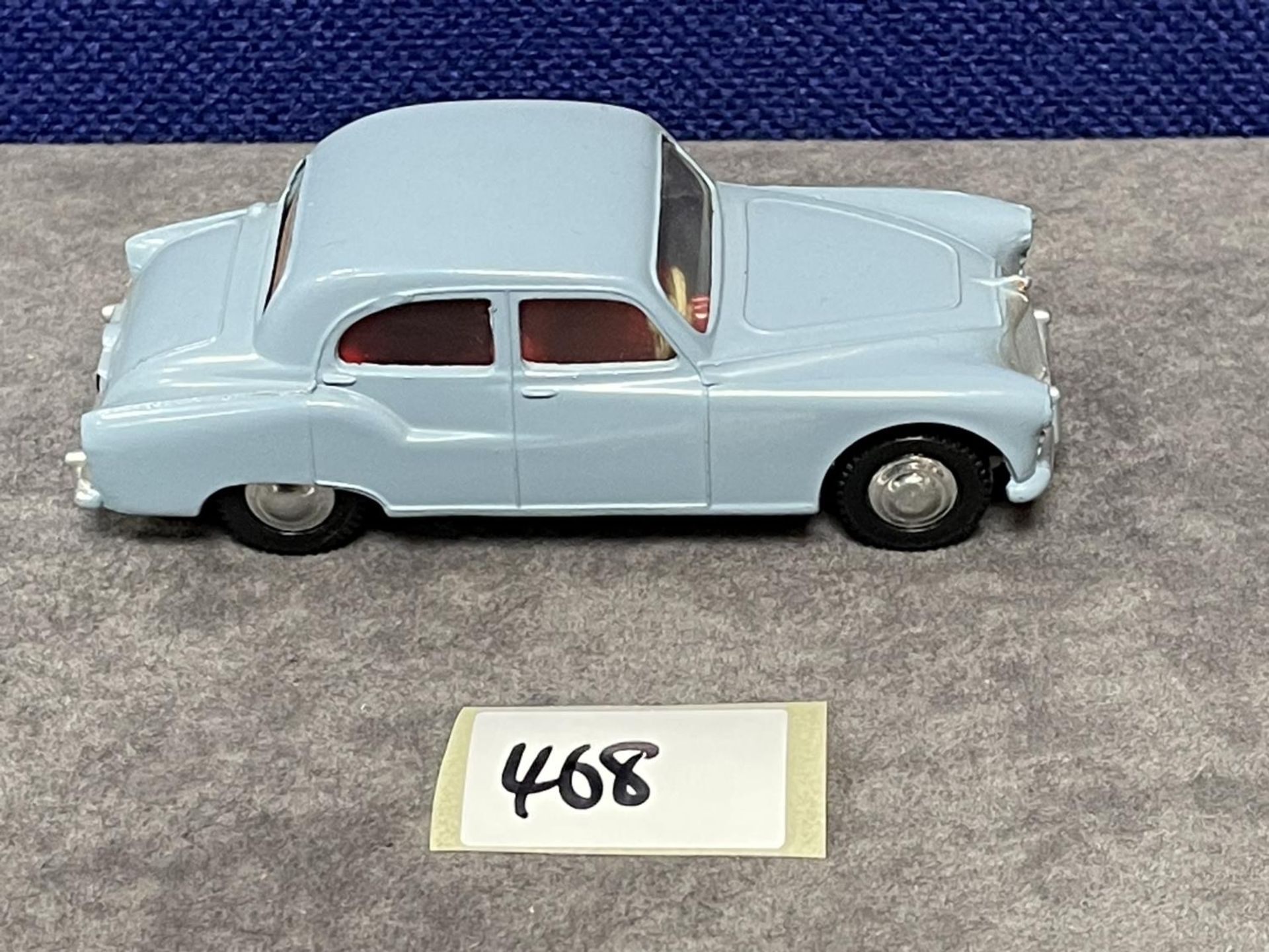 Spot-On #101 Armstrong Siddeley 236 Sapphire In Blue With Red Interior Mint Superb Model Unboxed