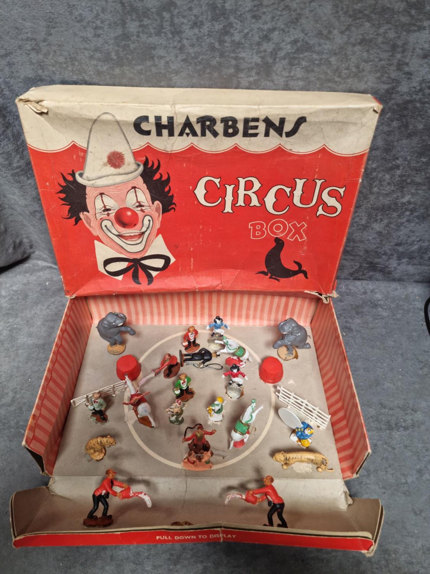 Extremely Rare 1962 Charbens Circus Display Box 2 x Elephants 4 x Circus Podiums 3 x Liberty