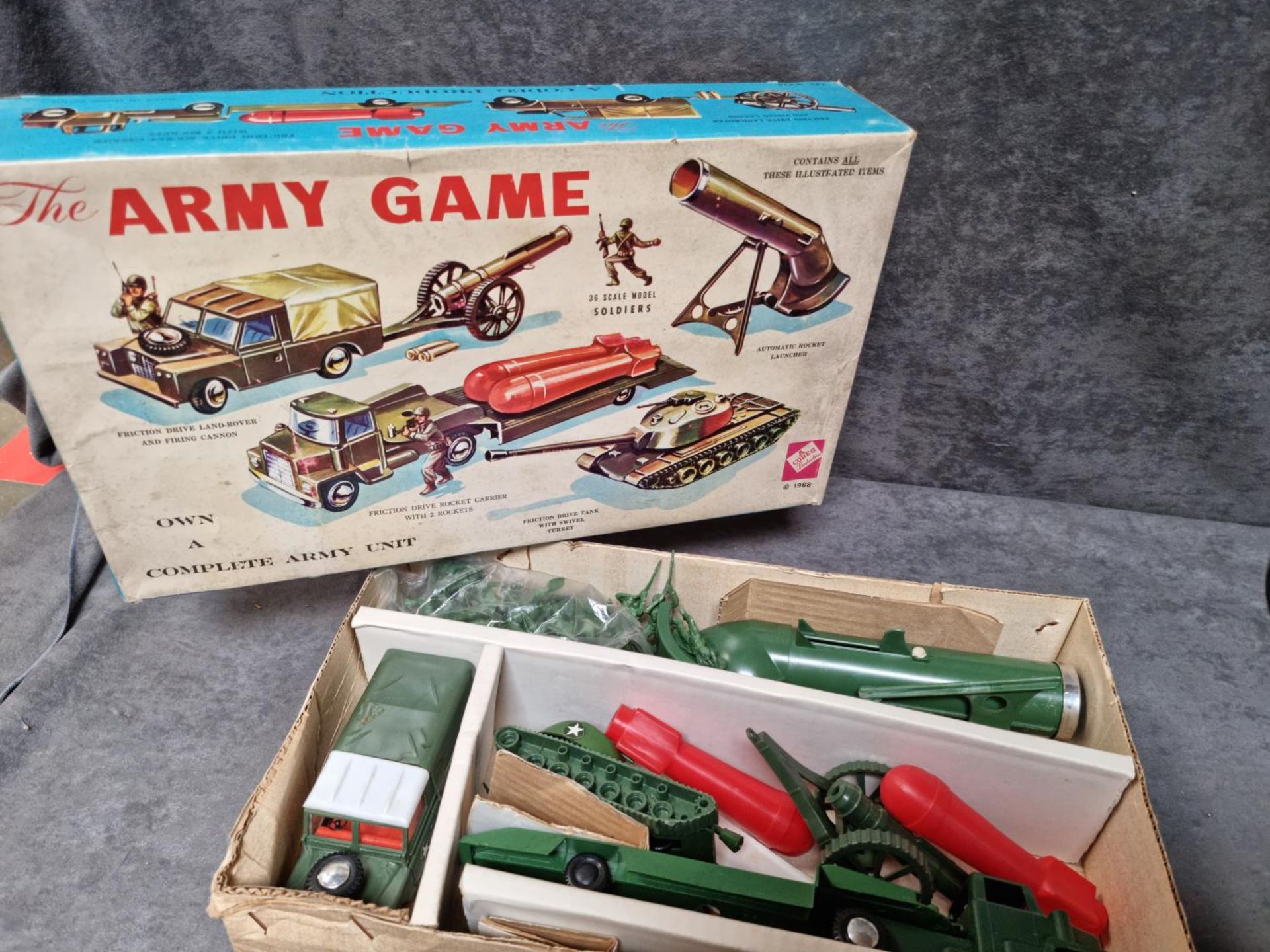 Codeg Toys (Cowan De Groot ) #3002 The Army Game 1968