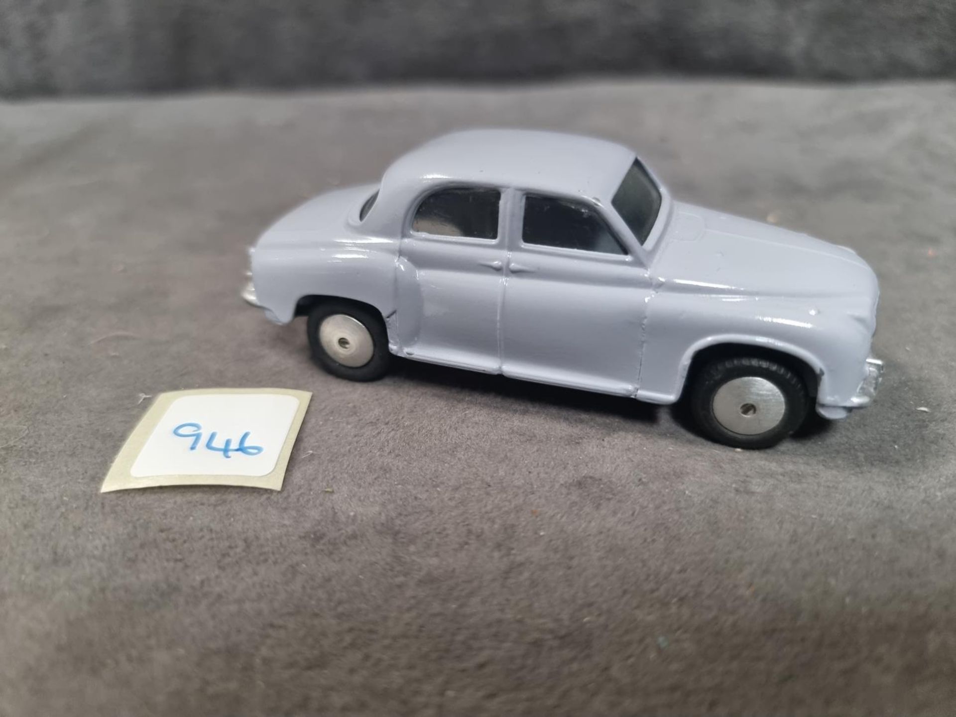 Corgi #204 Rover 90 Saloon Grey Body With Silver Trim 1956 - 1961 Unboxed Great Repaint