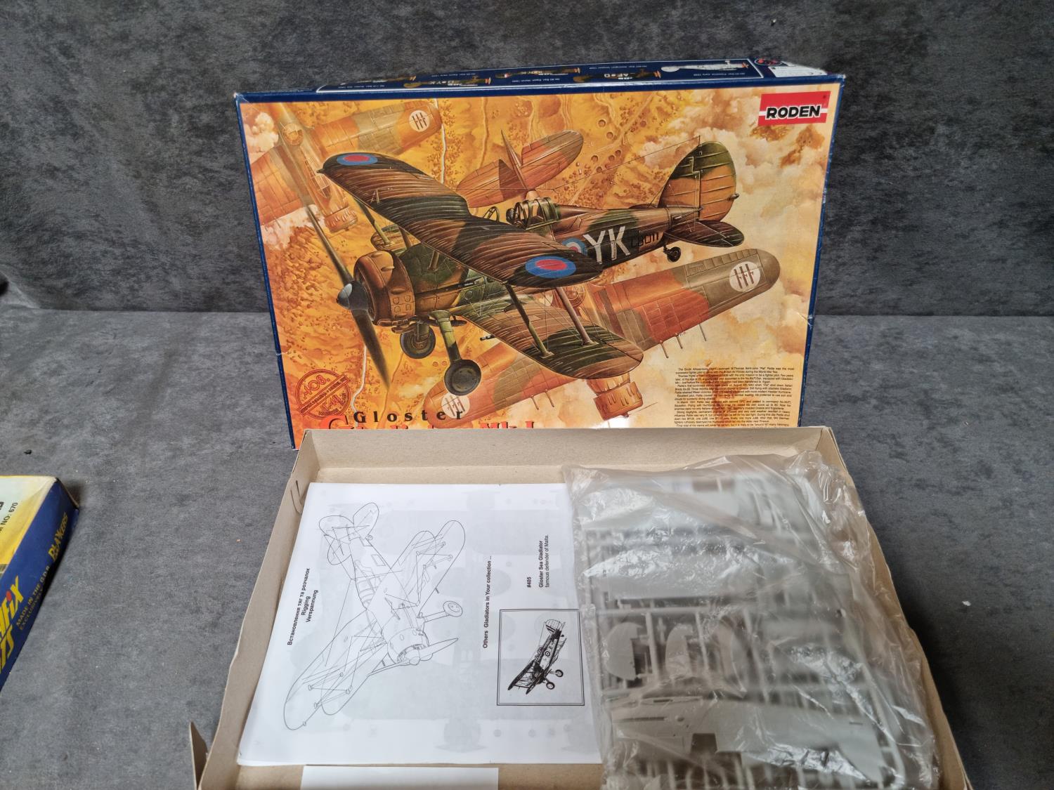 Roden Gloster Gladiator Mk1 1:48 Scale Model On Sprues With Instructions