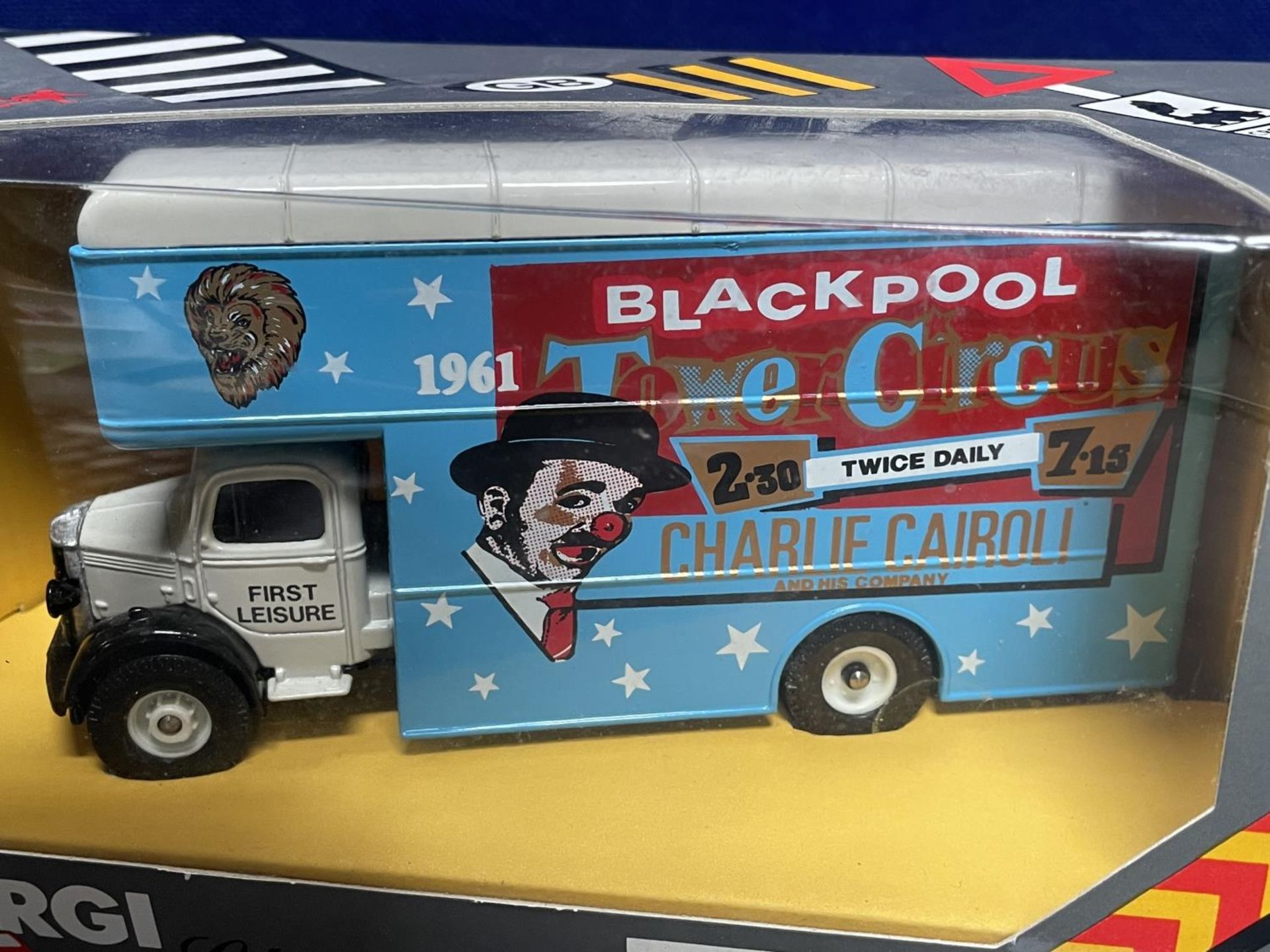 Corgi Collectables #D953-18-SD Bedford O Series Pantechnicon Blackpool - In Box - Image 2 of 2