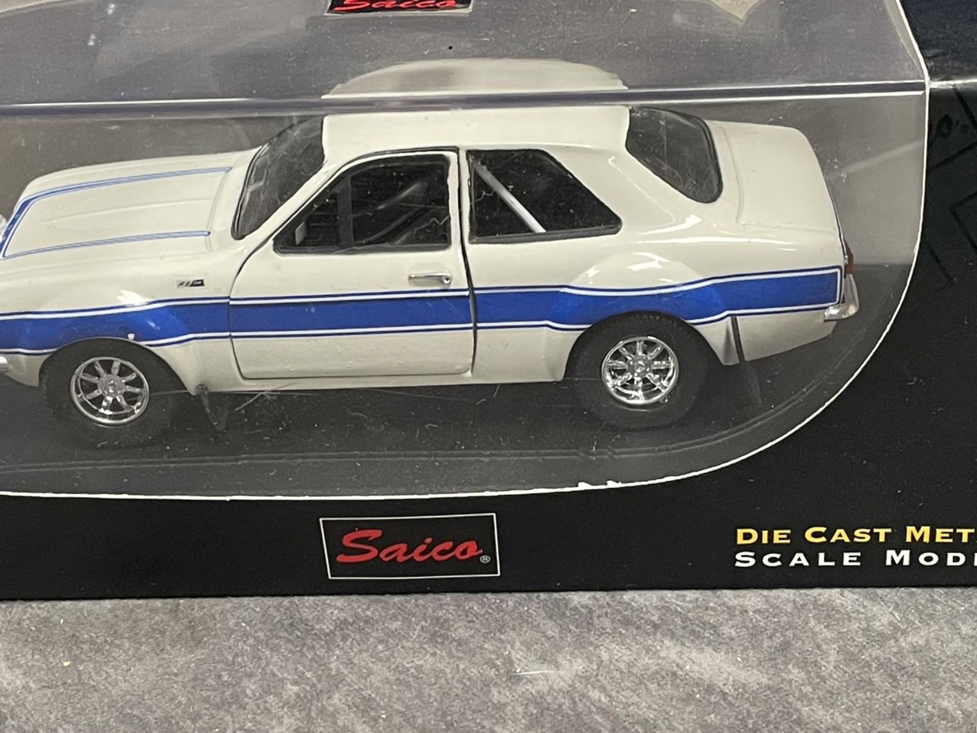 Saico Scale Models Craftsman Series #TY3884 Ford Escort MKI RS 2000 On Display Case And Box - Image 3 of 4