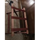 Luxury Wooden Luggage Rack Mahogany Folds Flat For Easy Storage Holds Up To 50kg Nylon Straps 42 x