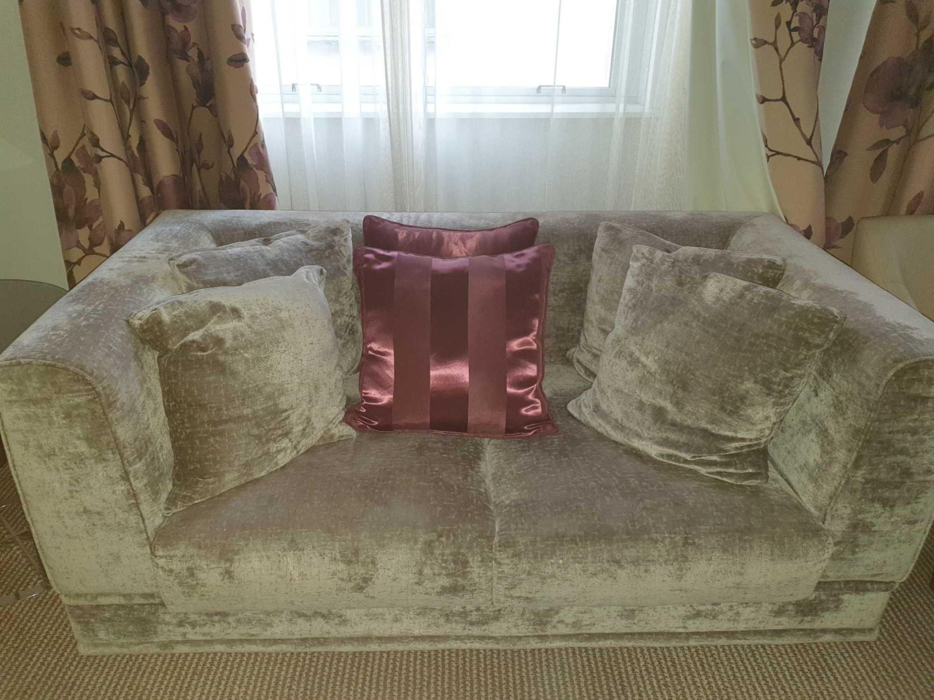 Upholstered Two Seater Velvet Sofa In Silver Silhouette 170 X 90 X 68 ( Loc 401)