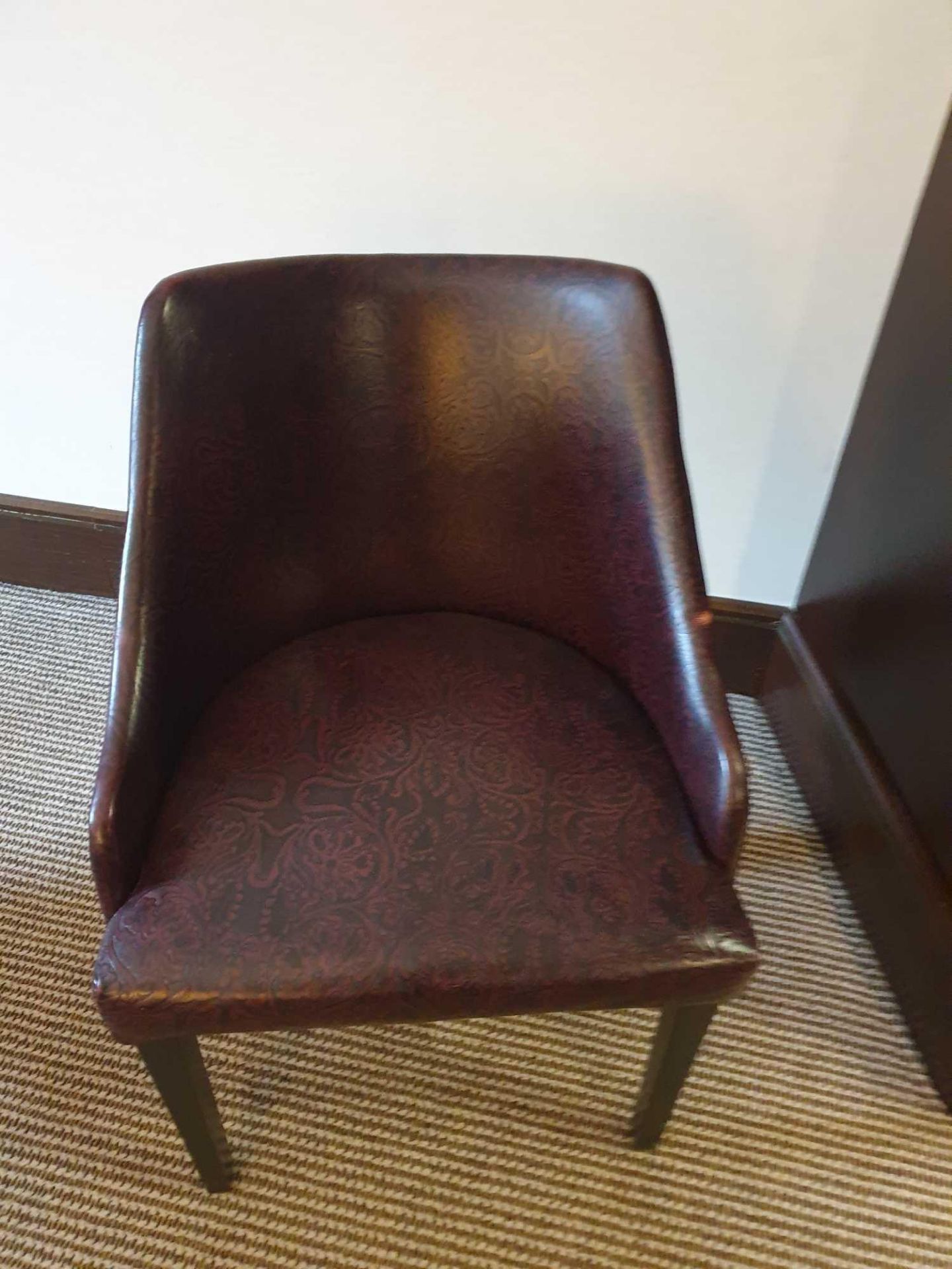 Edelman Leathers Burgundy Embossed Pattern Studded Chair With Black Wood Leg 58 (W) X 60 (D) Cm X 83 - Bild 2 aus 2