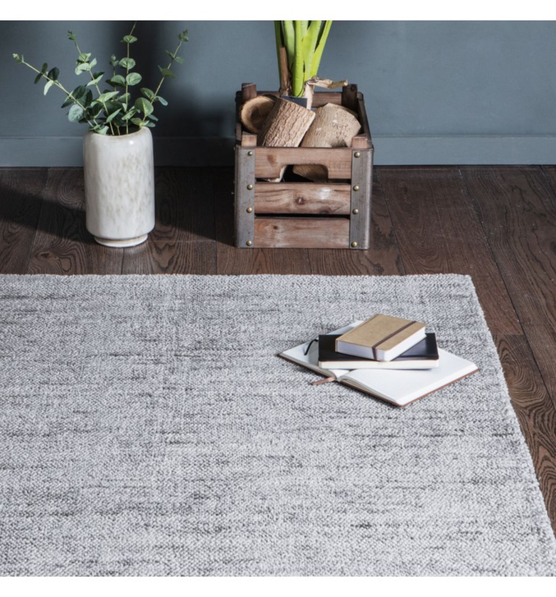 Castillo Rug Grey This luxurious handwoven, tonal rug features a short loop pile with a plain edge
