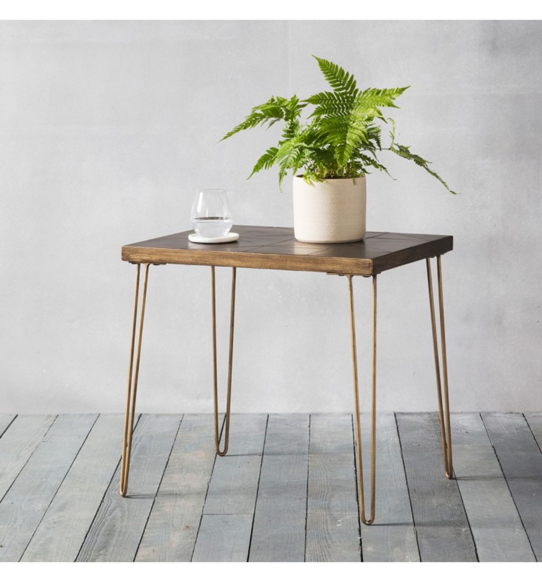 Pompeii Side Table Metallic Ceramic Simple In Design Yet Sophisticated And Stylish This Pompeii Side