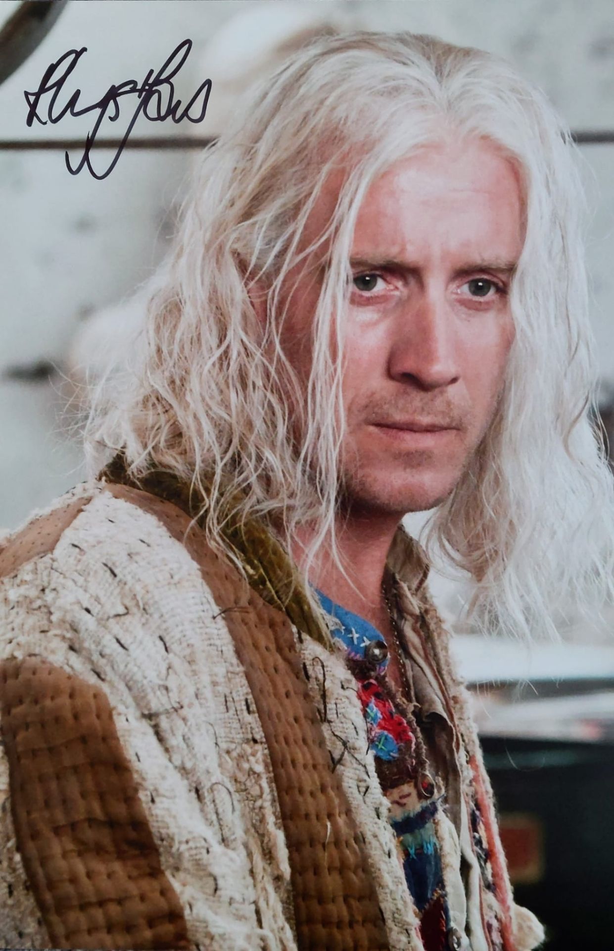 Rhys Ifans Signed 12x8 Photo Autograph Harry Potter TV AFTAL Approved Authenticators with