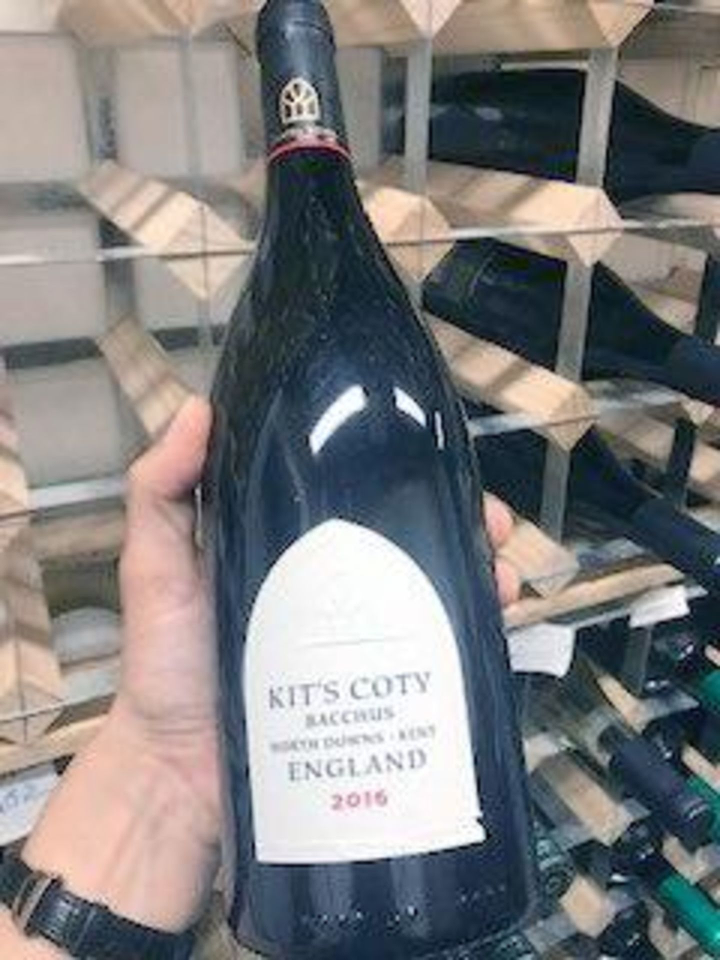 White Wine --Kits Coty Bacchus 2016 1 X Bottle Bin Number (2812)