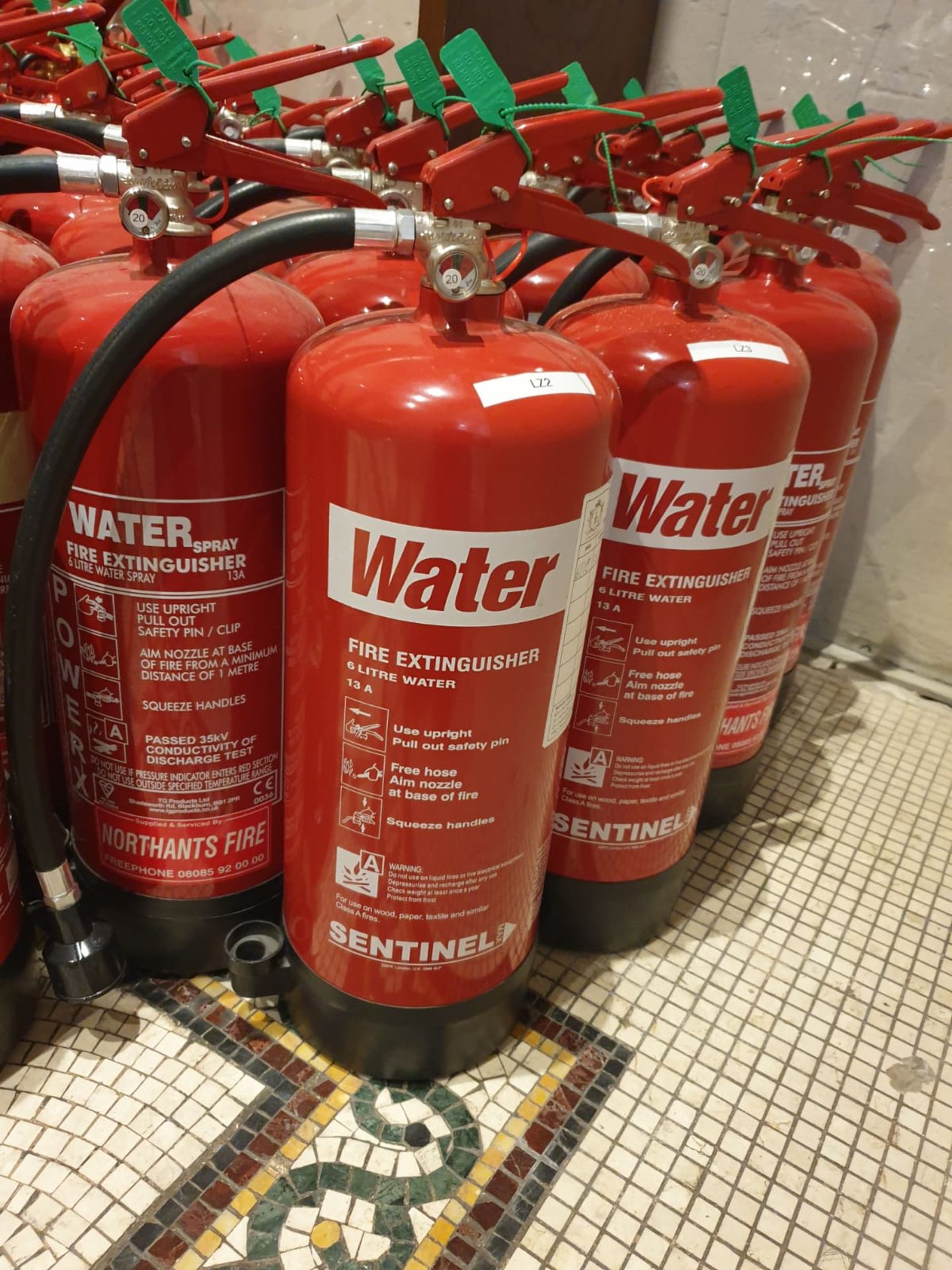 3 x Red fire extinquisher Water 6ltr