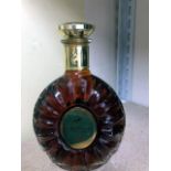 Cognac- Remy Martin XO 700ml does not have the protecting foil on cork