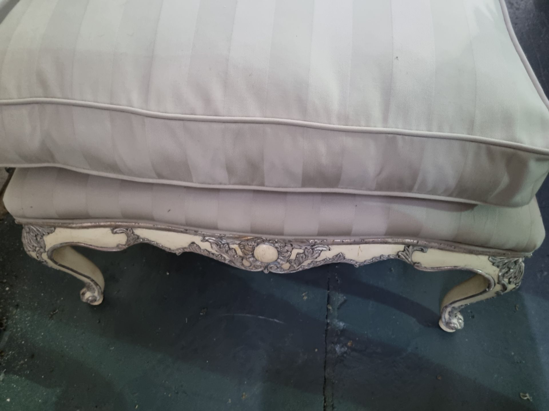 Grey stripe upholstered French Day bed (broken) Height 104cm Width 200cm Depth 75cm - Image 5 of 8