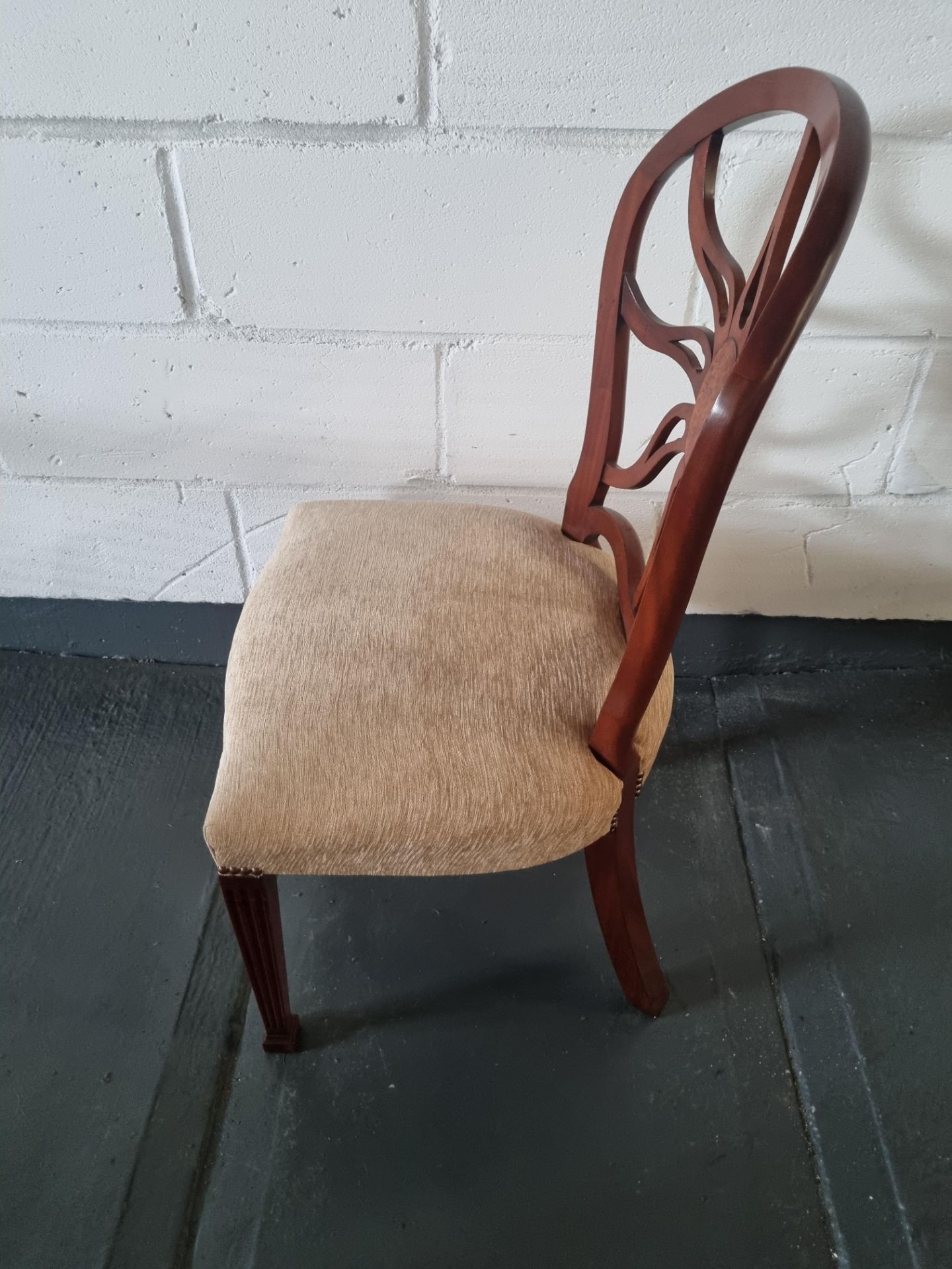 Arthur Brett Mahogany Sunburst Side Chair With Bespoke Mushroom Patterned Upholstery George III - Bild 2 aus 6