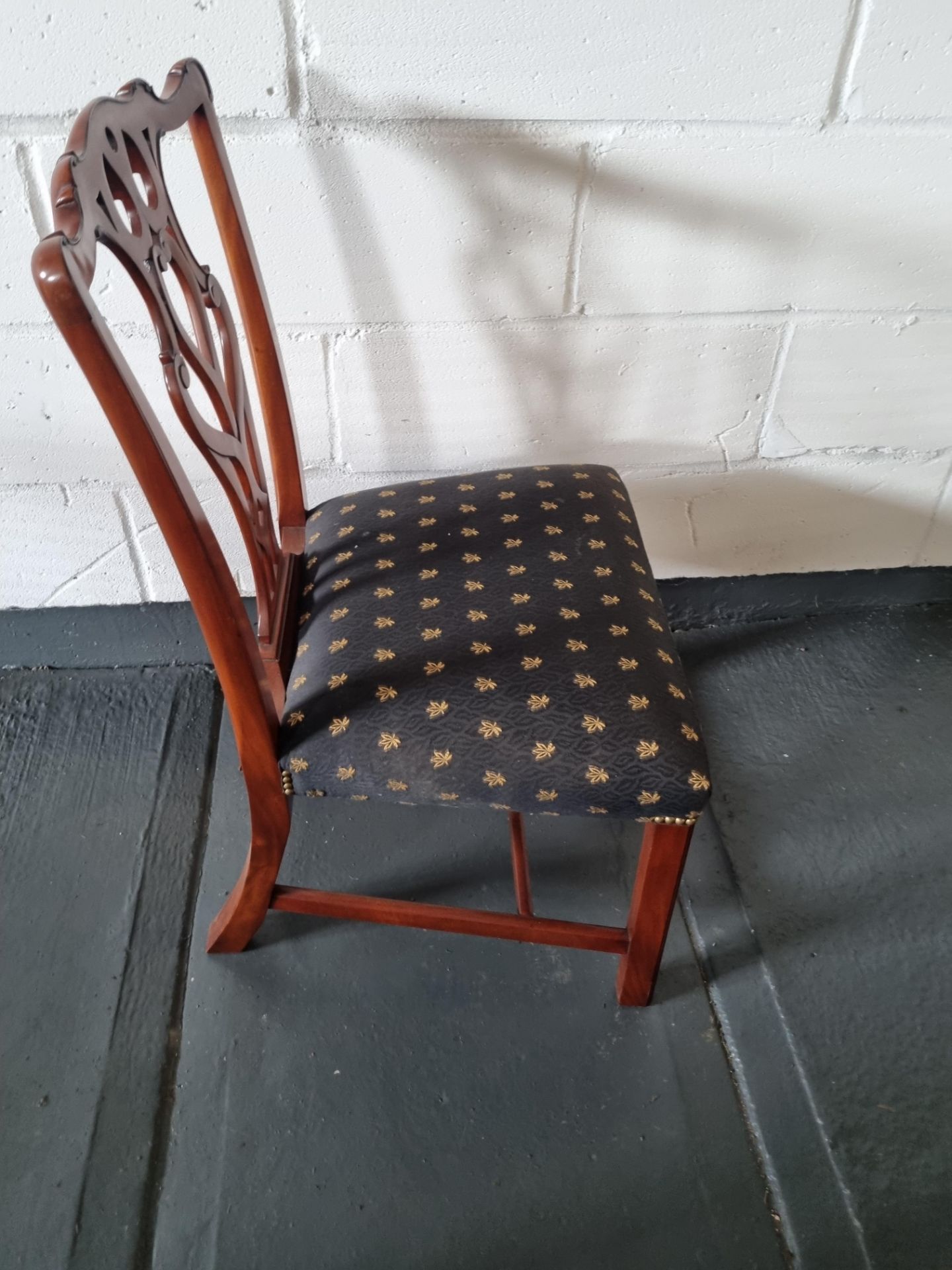 Arthur Brett Mid-Georgian Style Mahogany Dining Side Chair With Subtly Carved Detail And With An - Image 3 of 3