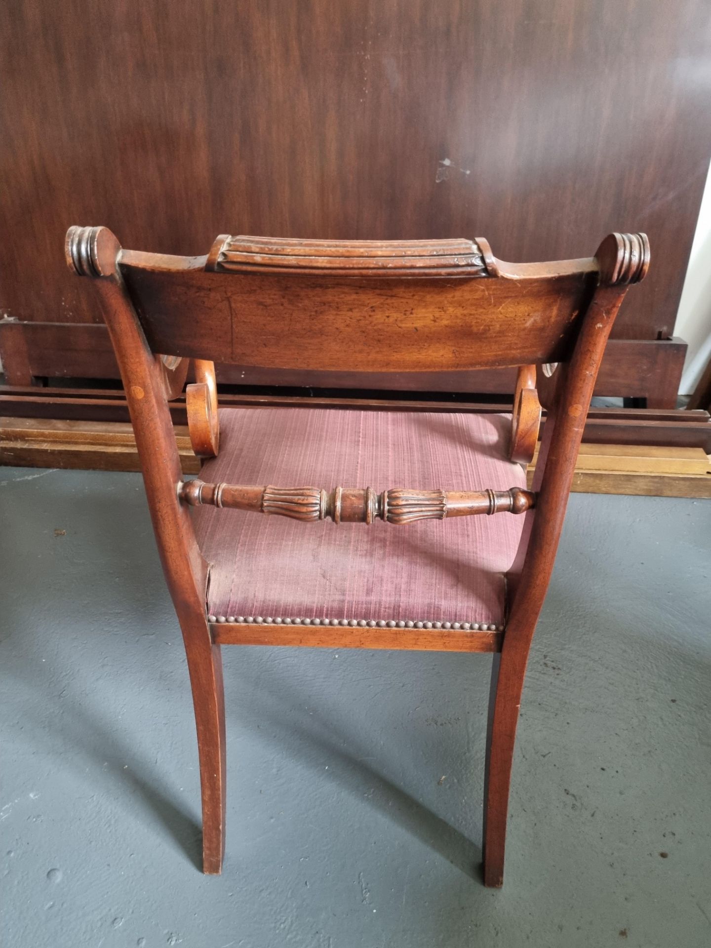 Arthur Brett Mahogany Dining Arm Chair With Spindle Detail To Back And Carved Tapered Front Legs - Image 2 of 5