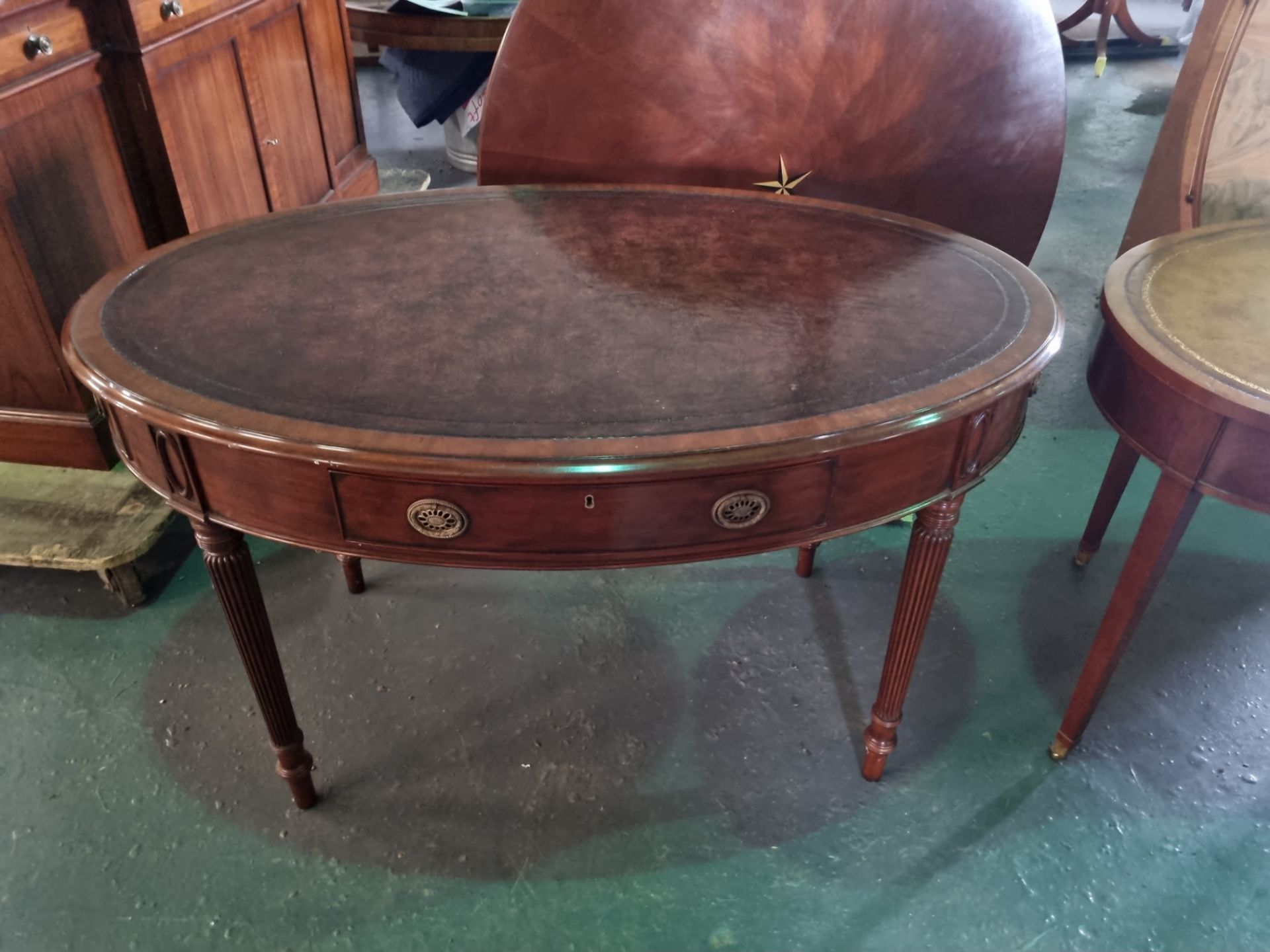 Arthur Brett Regency-style Mahogany Oval Writing Table In Antique Finish Mounted on turned and - Image 4 of 5