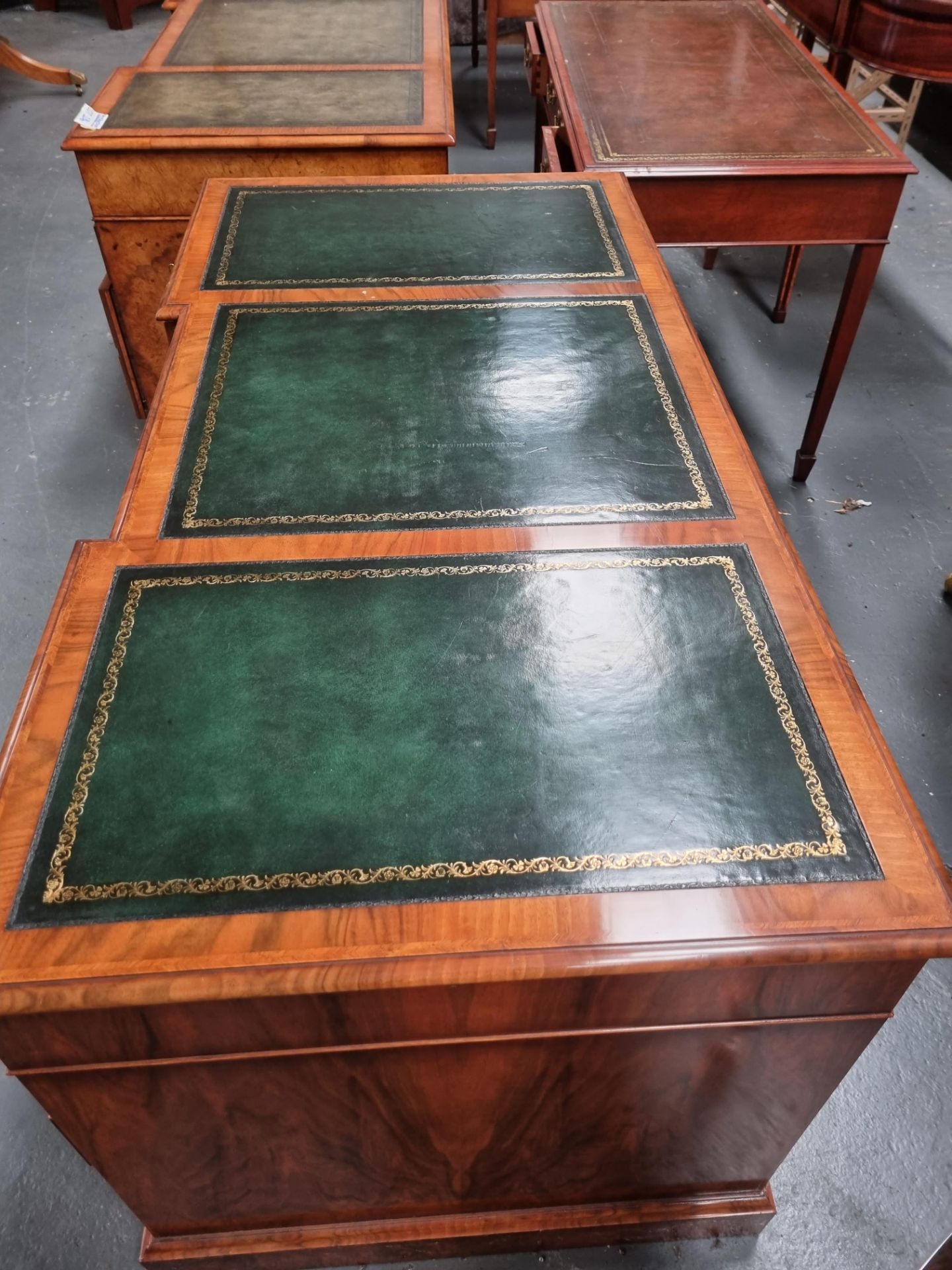 Arthur Brett Walnut Pedestal Desk with three sections of bright green leather inlay on two pedestals - Image 4 of 4