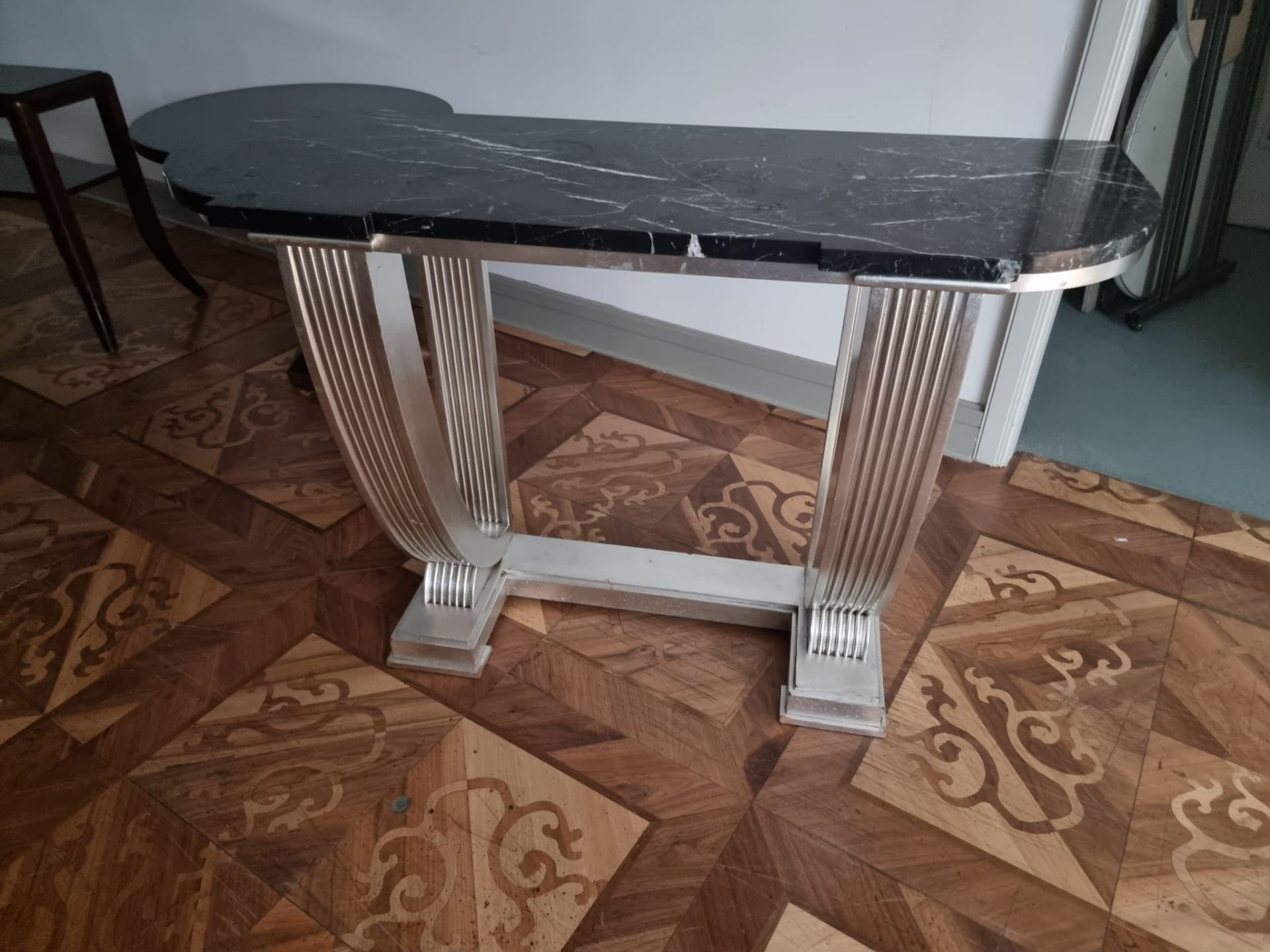 Marble top art deco sttyle consile table the wooden frame painted silver 127 x 47 x 89cm - Image 3 of 3