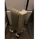 10 x Oil Filled Radiator- HD907-5Q, 4 Blade White 900-1100W - EAN 05320141 (This lot to be collected