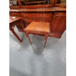 Arthur Brett Mahogany End Table Of Small Size On Finely Turned Legs And With Low Three Sided Gallery
