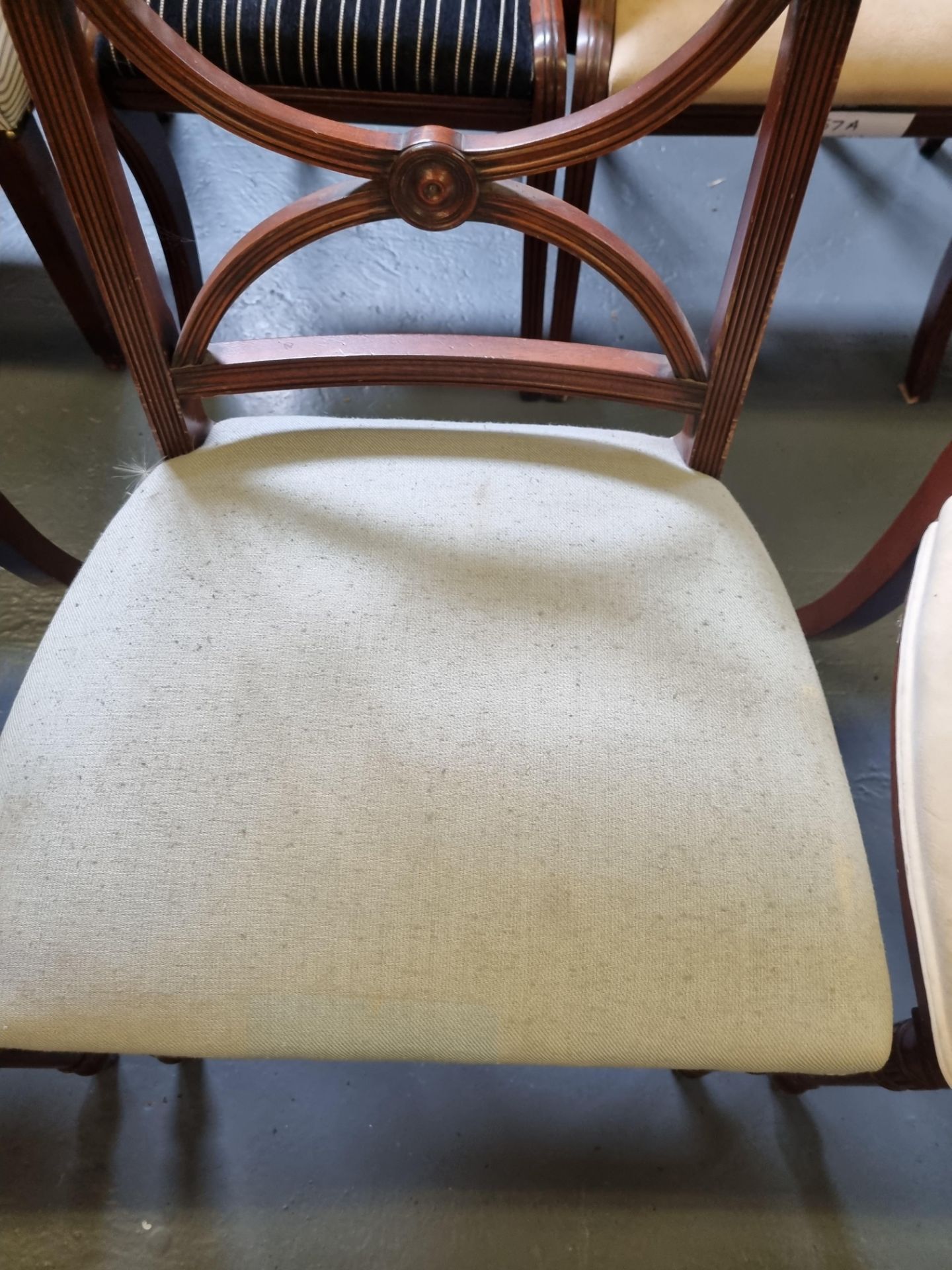 6 X Arthur Brett Sheraton-Style Mahogany Upholstered Dining Chairs Featuring A Well Figured Mahogany - Bild 6 aus 8