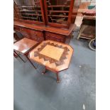 Arthur Brett Regency Style Occasional Table This Small And Elegant Table Features A Colourful Inlaid