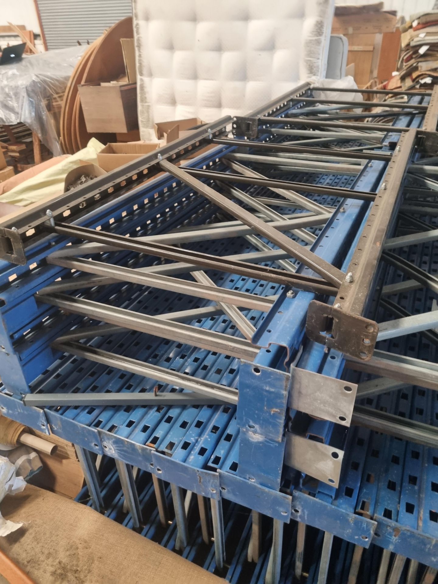 A Large Quantity Of De X Ion Type Racking 54 X Upright 158cm H X 80cm W & Approximately 100 250cm - Bild 3 aus 5