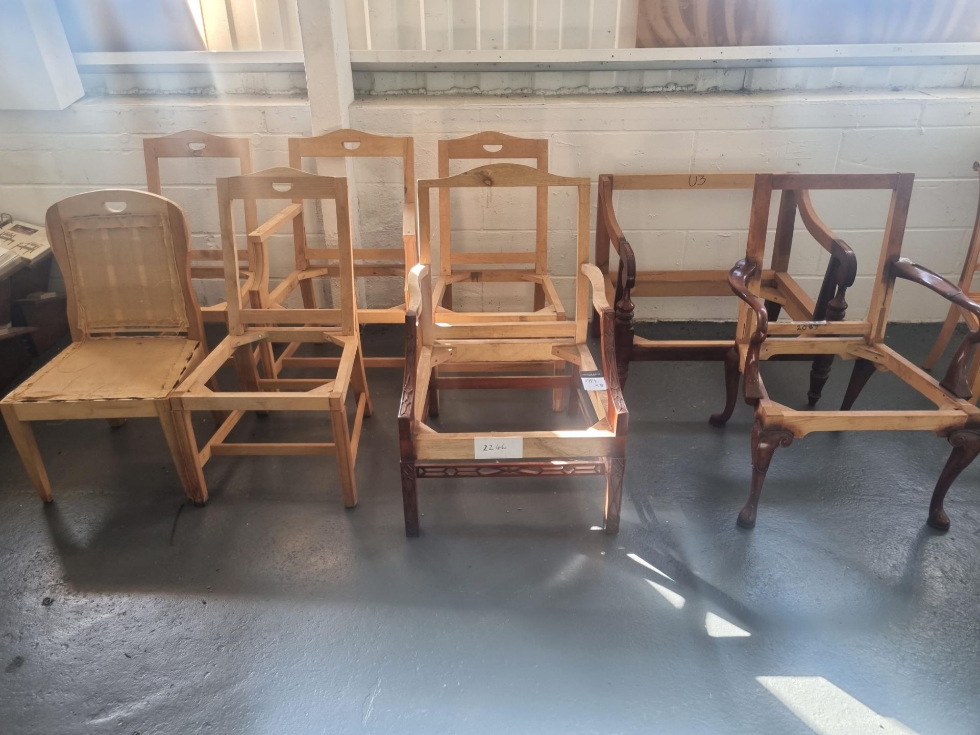 8 X Assortment Of Arthur Brett Chairs Frames - Bild 2 aus 2