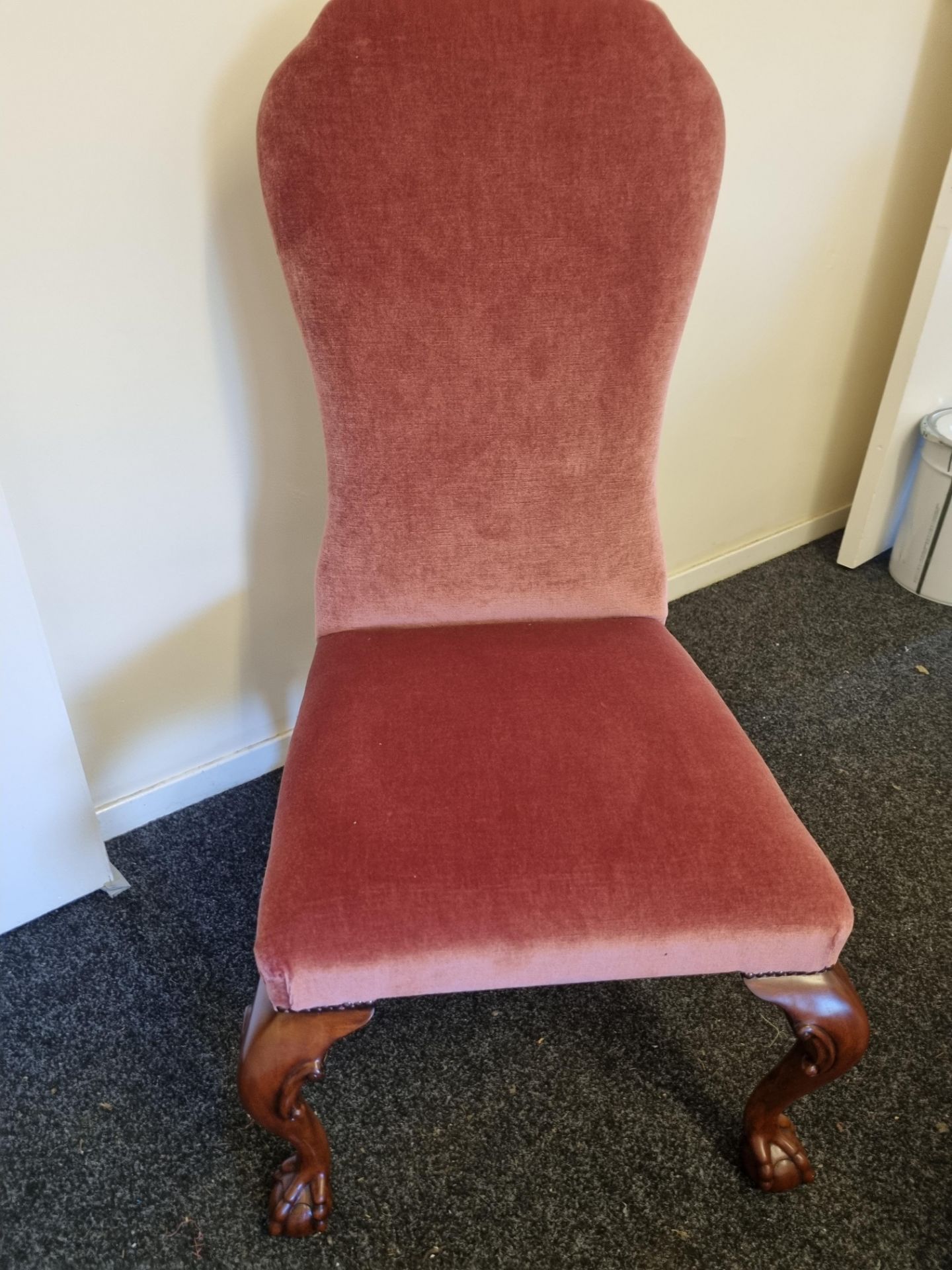 4 X Arthur Brett High Back Chairs Upholstered In Pink Velour With Studded Detail On Mahogany Claw - Image 3 of 5