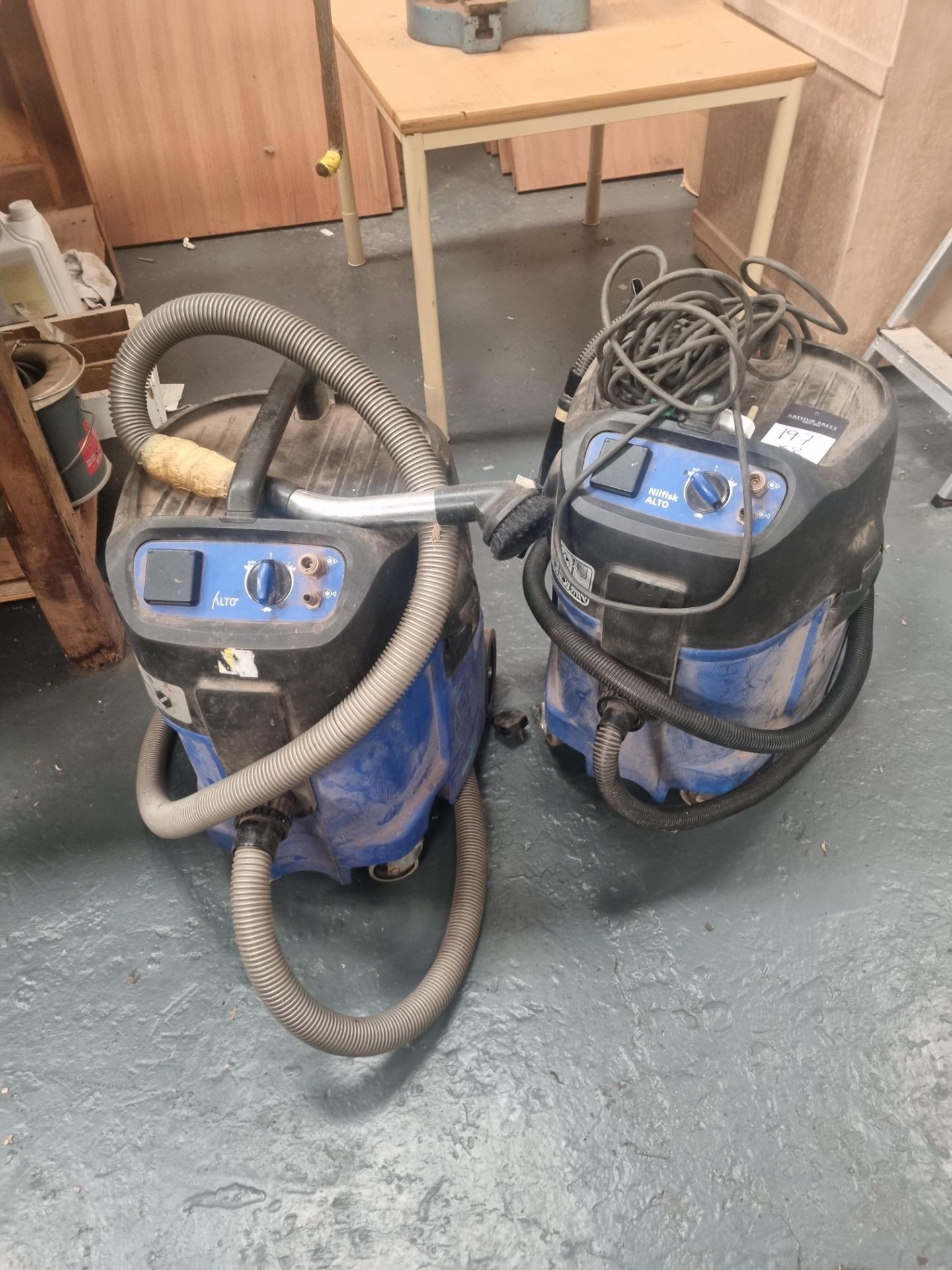 2 X Alto Attic 560-31 X C Industrial Vacuum