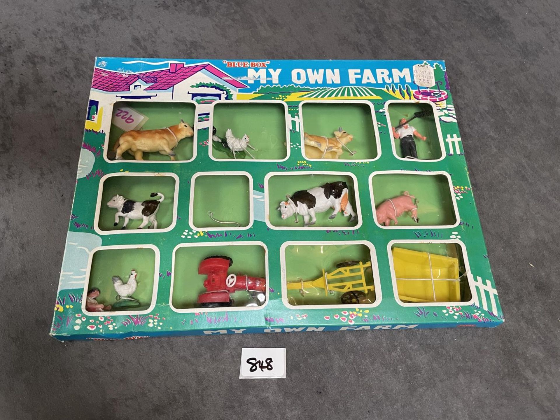 Blue-Box Product An Older Version #77394 My Own Farm On Sprues In Original Box Made In Hong Kong