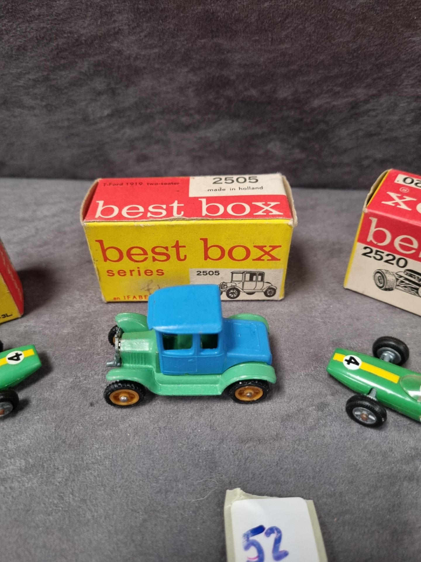 3x boxed Best Box diecast vehicles, comprising of; 2x#2520 Lotus Form I-3L & # 2505 T-Ford 1919 - Bild 4 aus 5