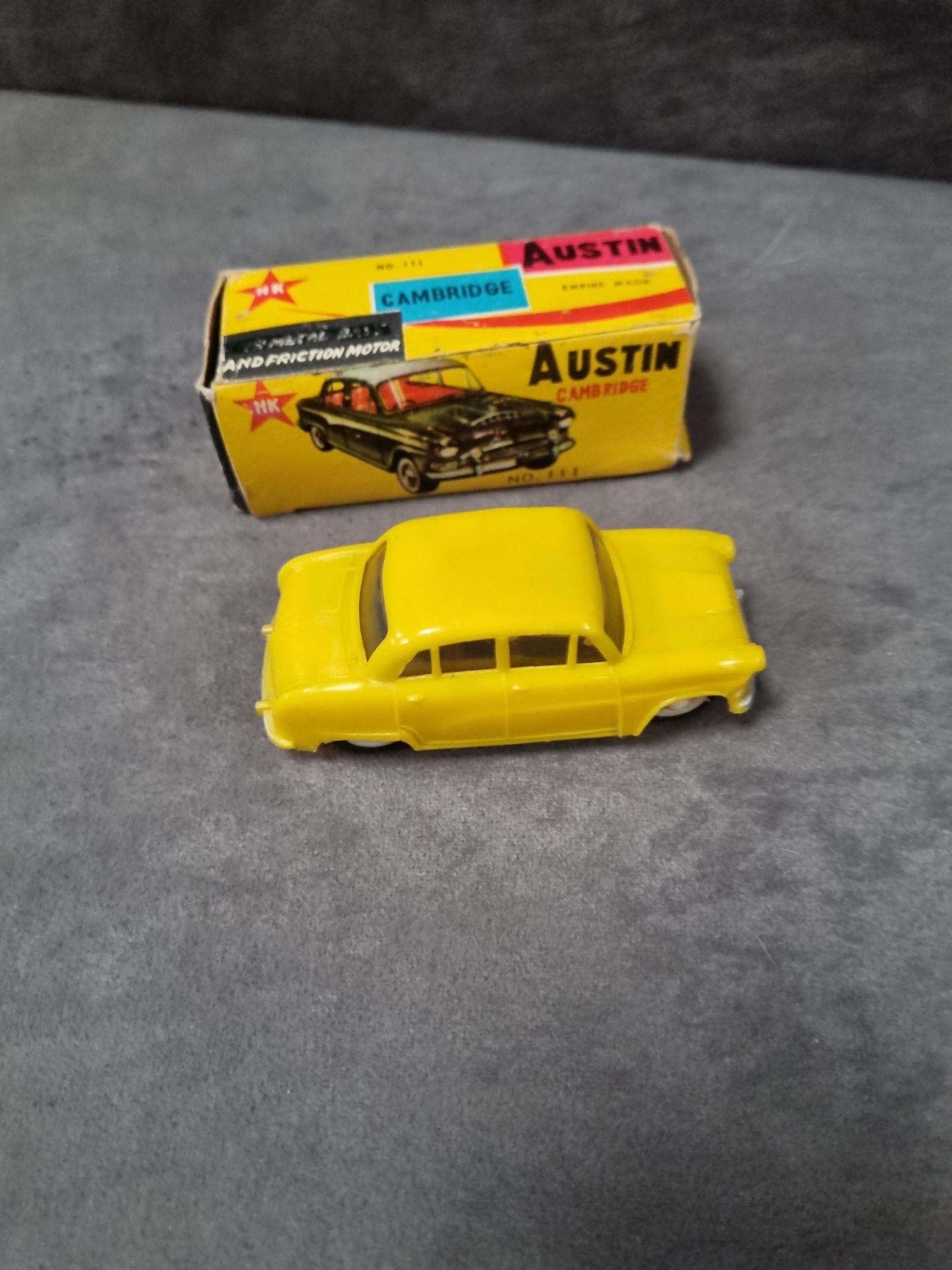 HK #111 Austin Cambridge in box - Bild 3 aus 3