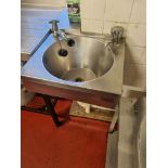 Stainless Steel Wall Mounted Hand Wash Basin